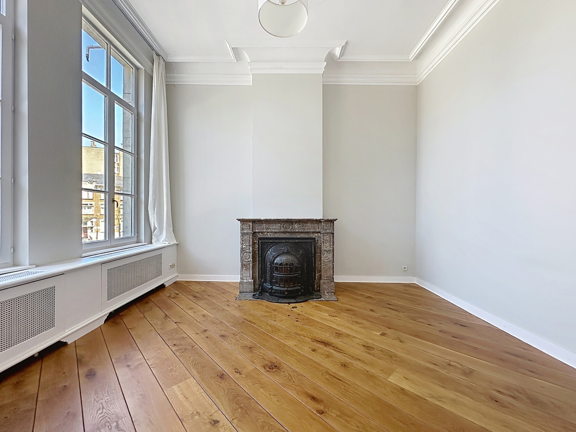 Picture 3 of 4 for Exceptional house with five bedrooms in Bruxelles