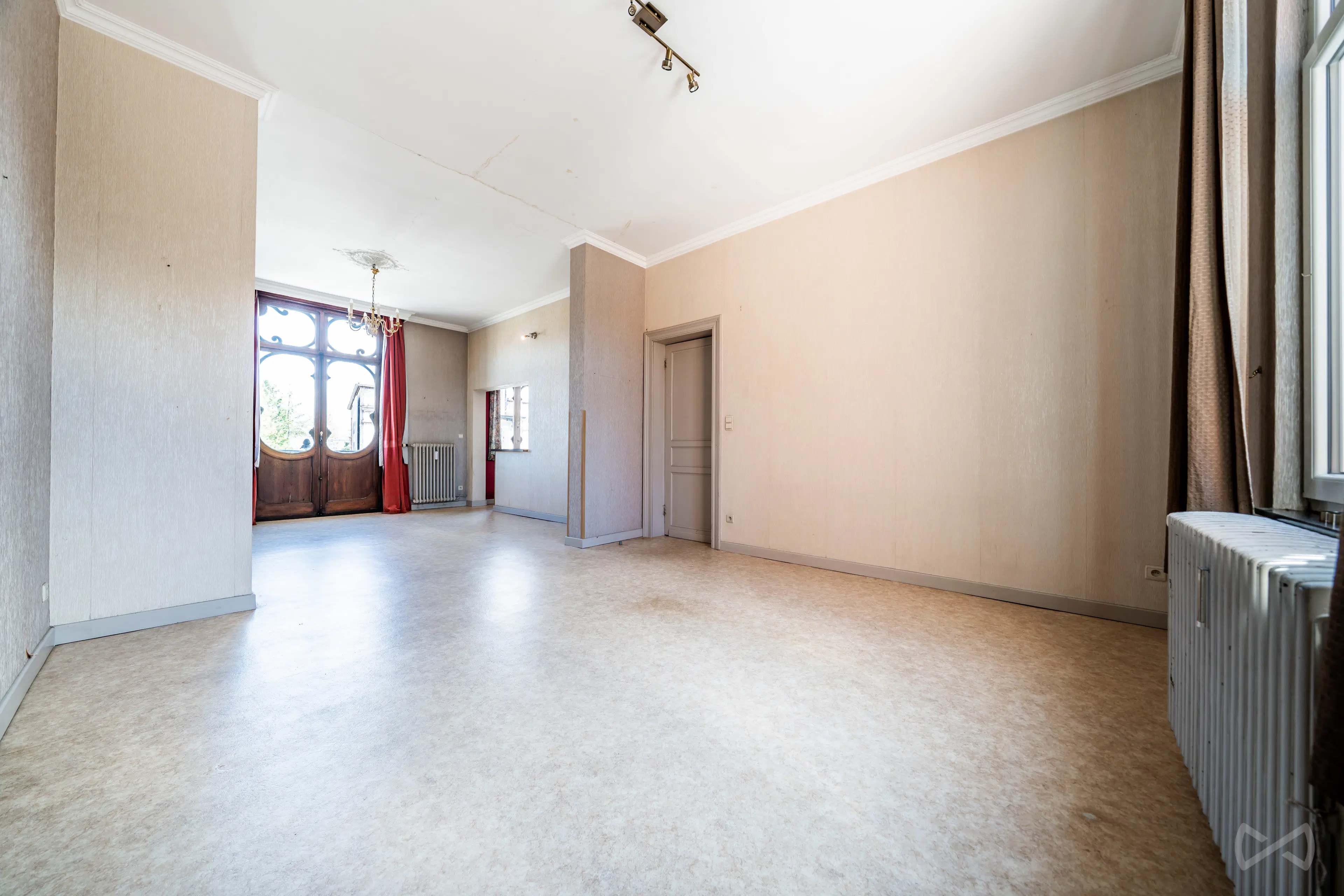 Photo 3 sur 4 pour Immeuble mixte de deux chambres à Couvin