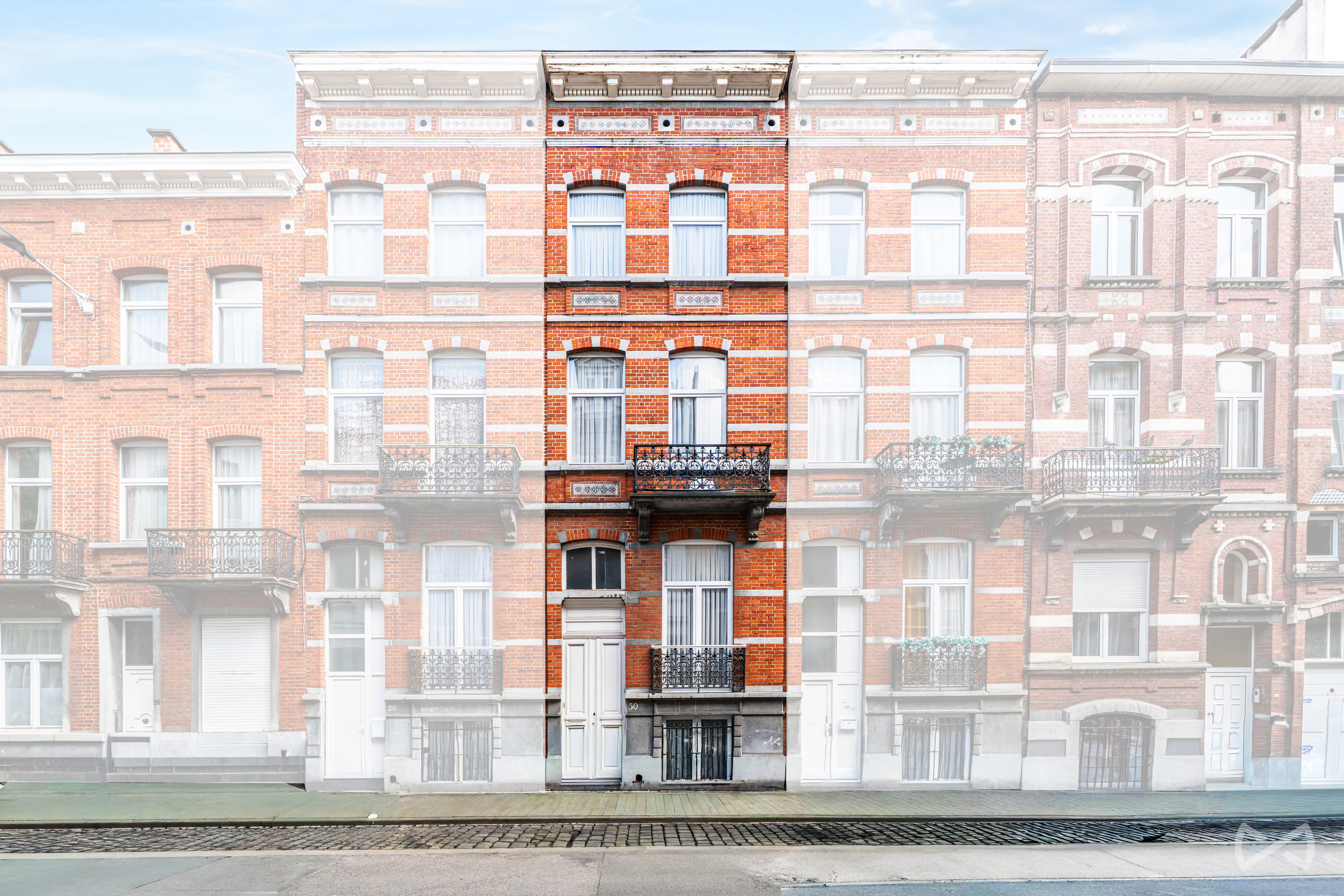 Foto 4 van 4 van Huis met zes slaapkamers in Anderlecht