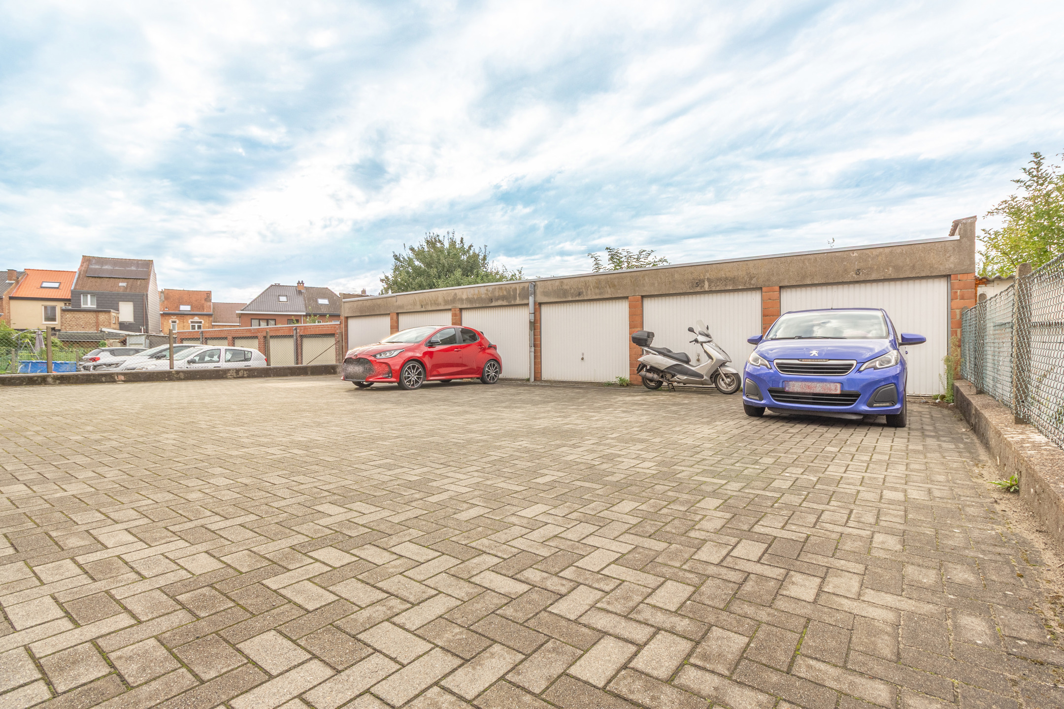 Picture 1 of 2 for Flat with two bedrooms in Sint-Pieters-Leeuw