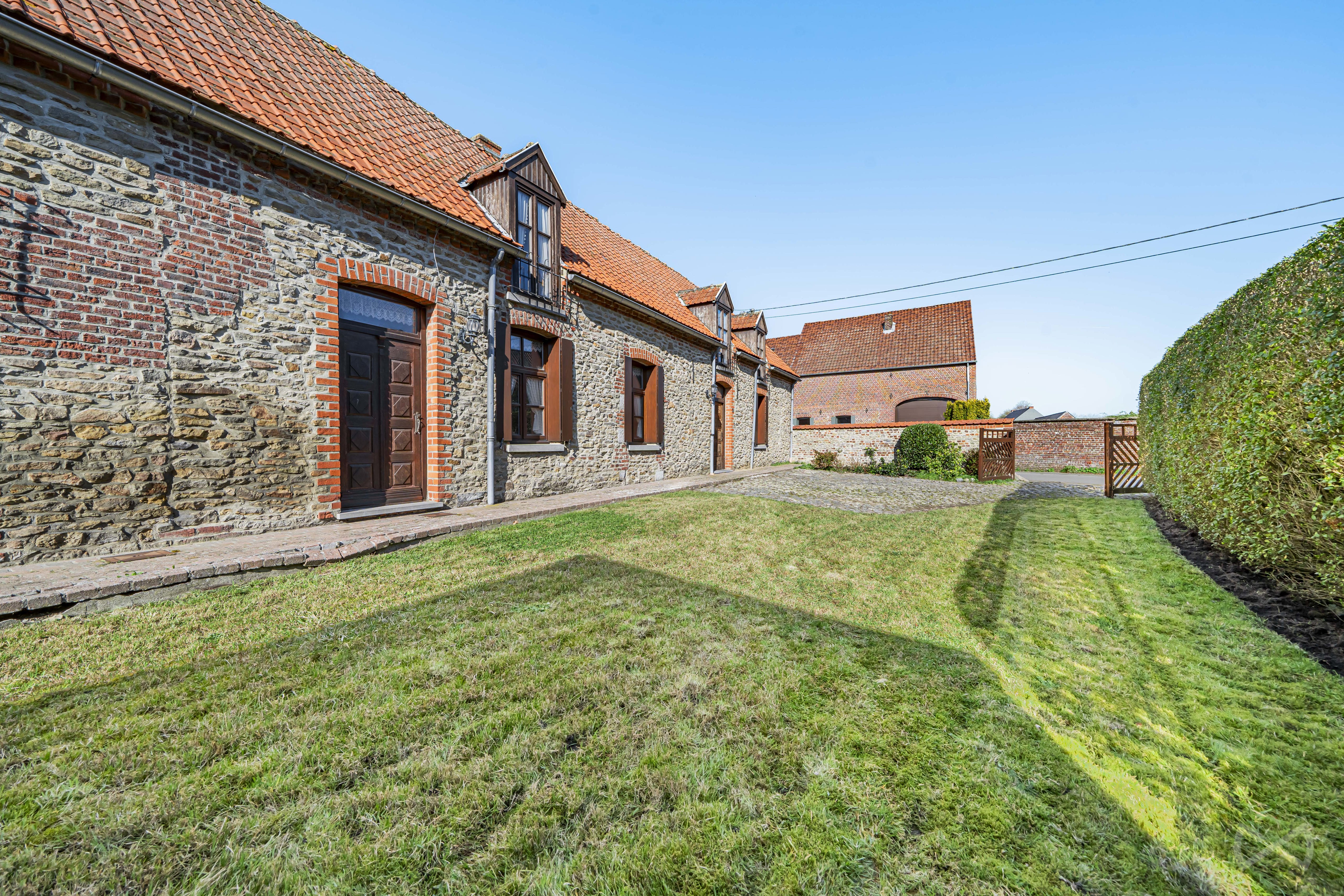 Picture 1 of 4 for House with four bedrooms in Brasménil