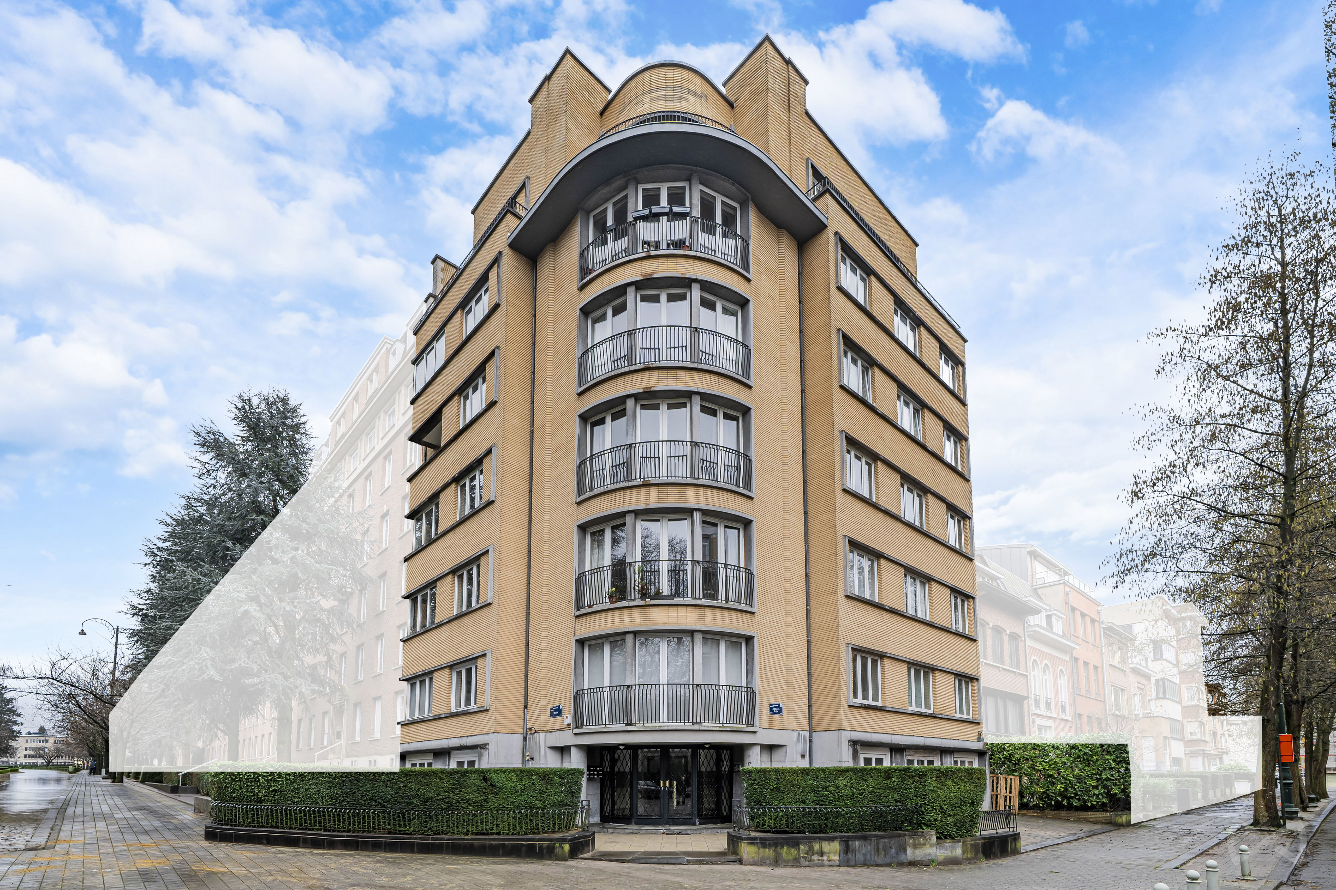 Picture 1 of 1 for Flat with four bedrooms in Brussels