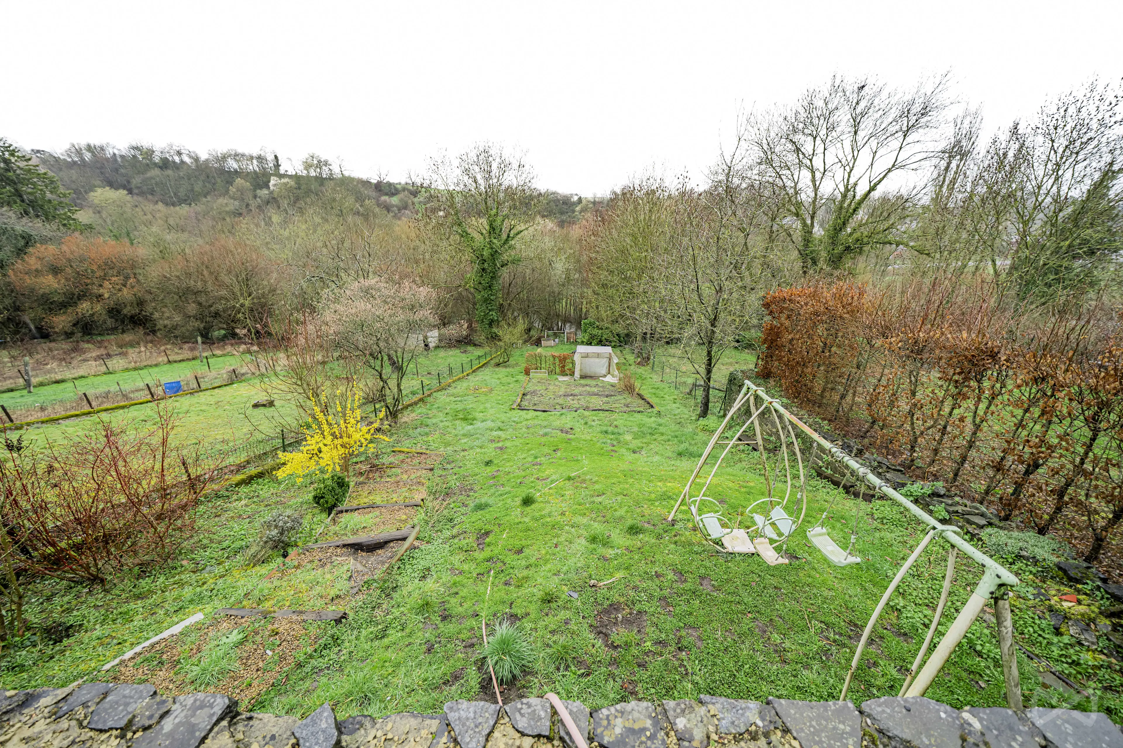 Picture 1 of 4 for Villa with five bedrooms in Walcourt