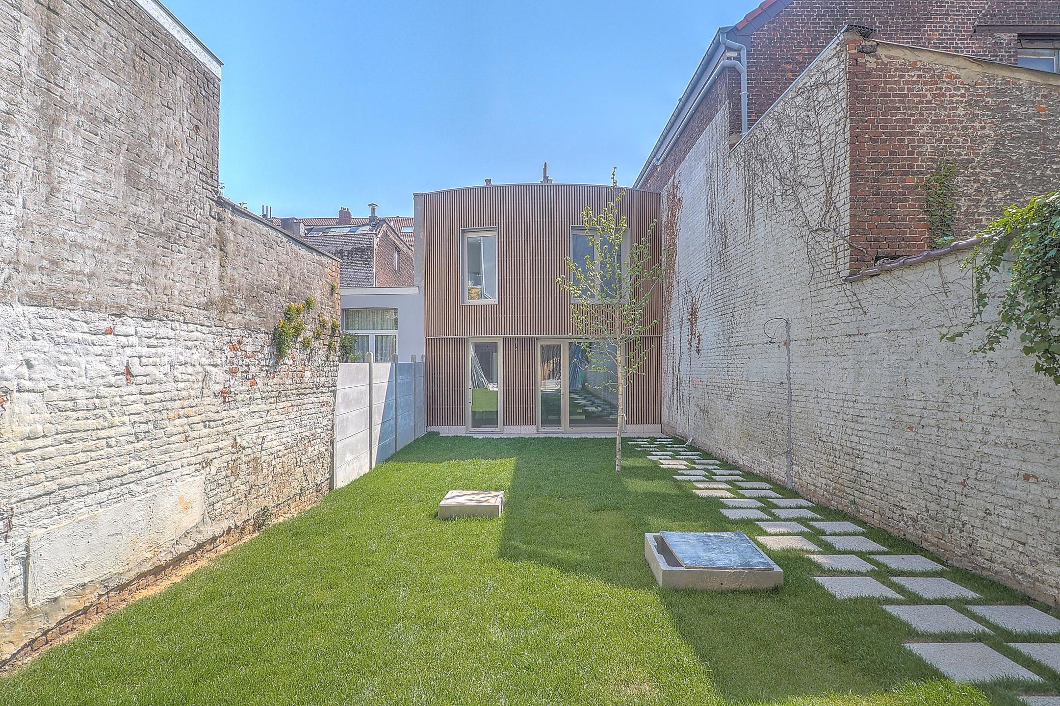 Photo 2 sur 3 pour Appartement à Schaerbeek