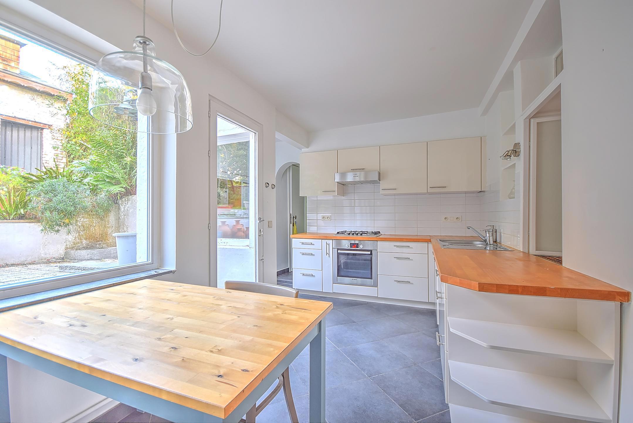 Picture 2 of 3 for House with three bedrooms in Uccle
