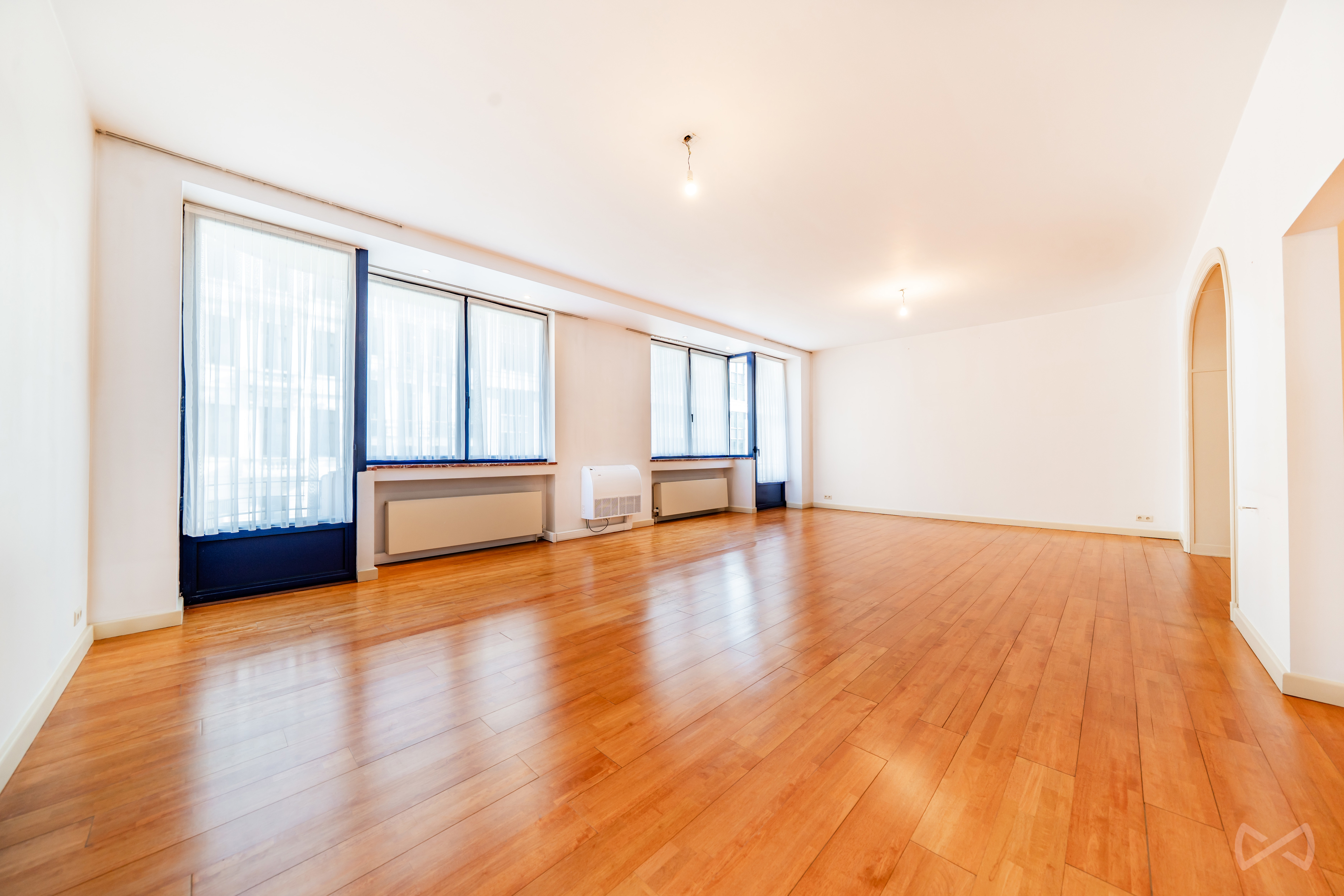 Picture 3 of 3 for Flat with three bedrooms in Bruxelles