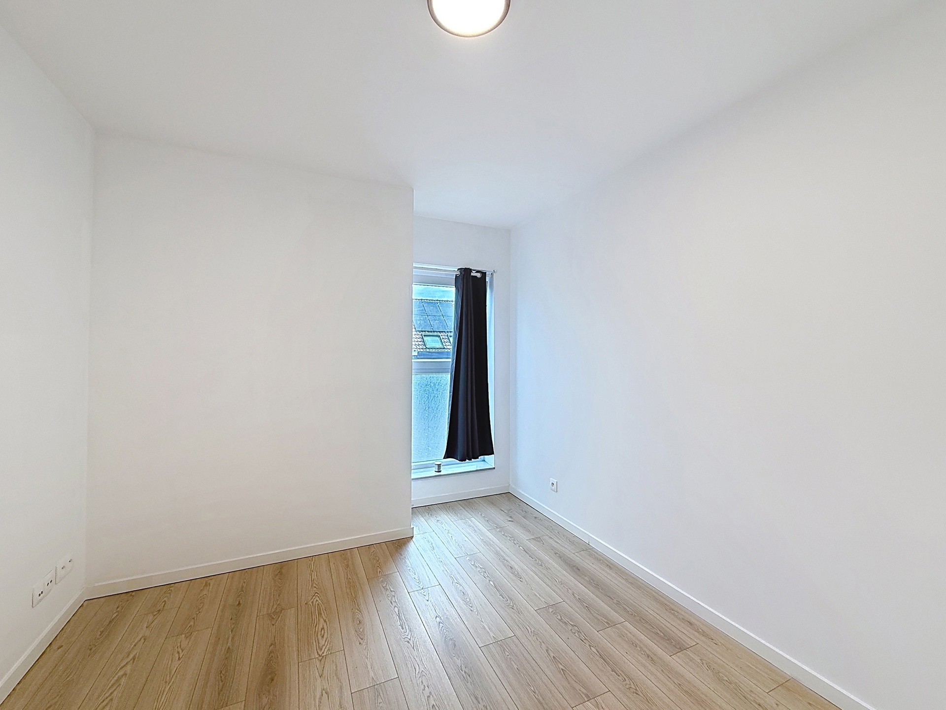 Picture 3 of 4 for Flat with two bedrooms in Ath