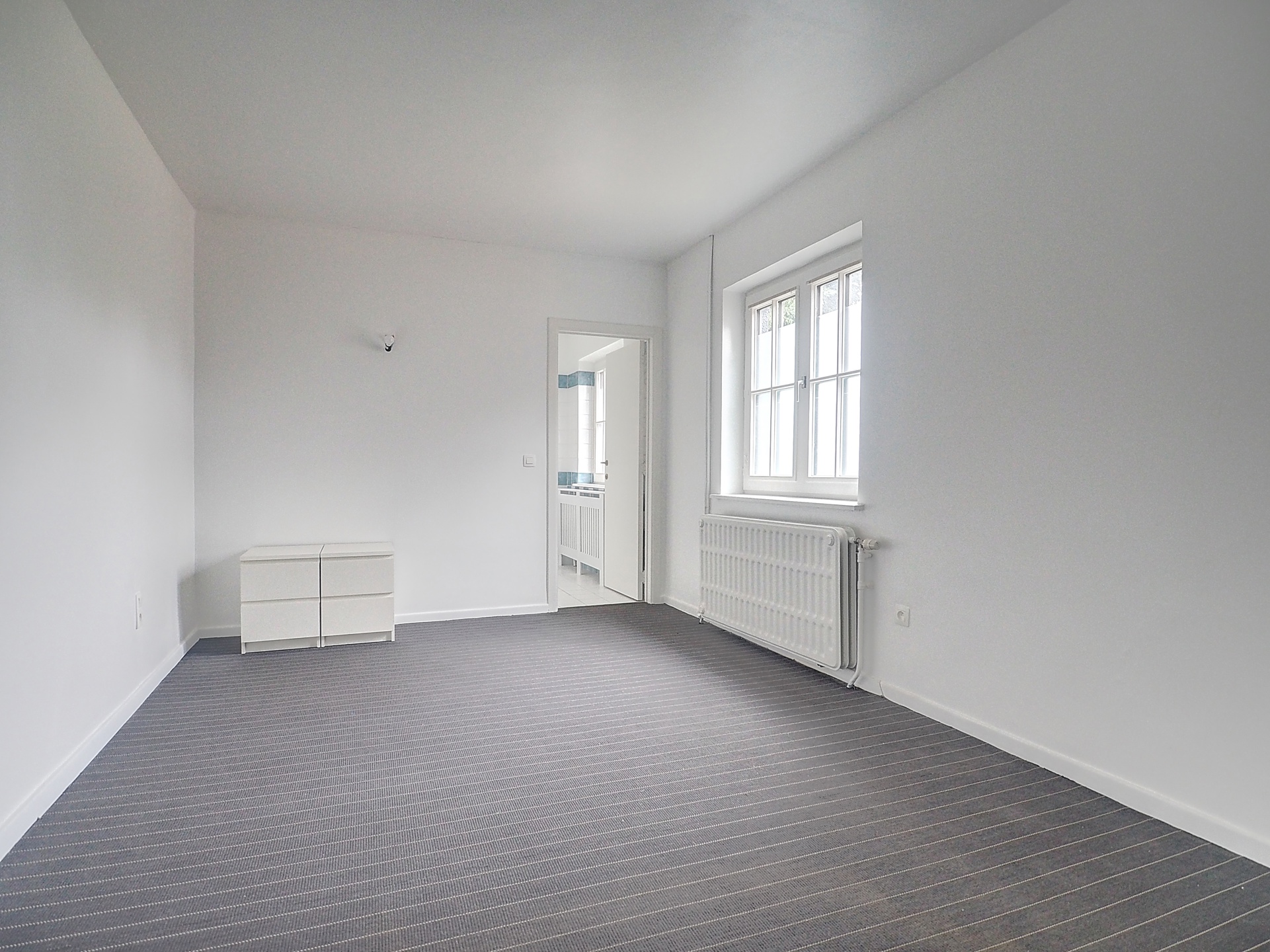 Picture 1 of 4 for Villa with four bedrooms in Uccle