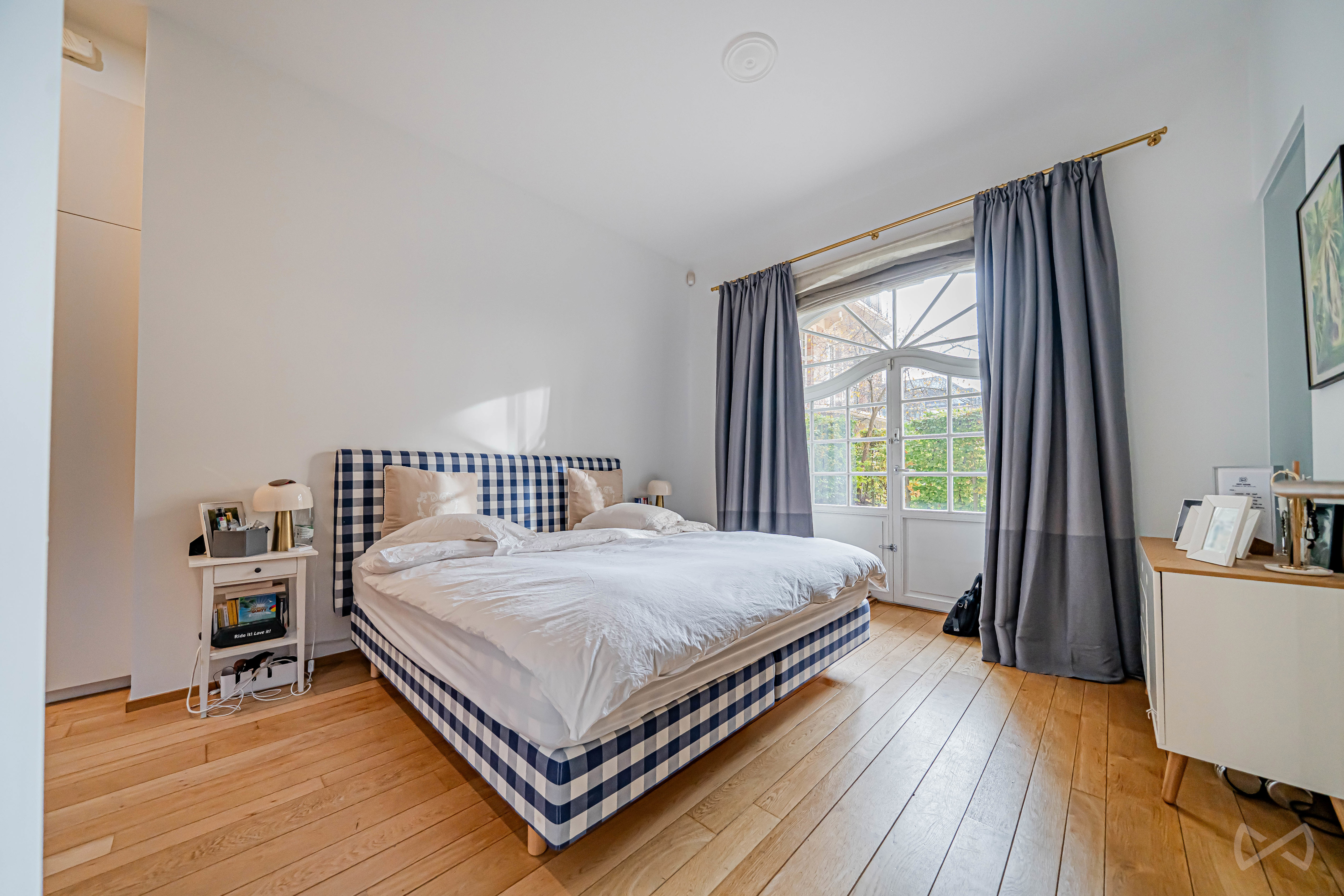 Picture 3 of 4 for Flat with three bedrooms in Uccle