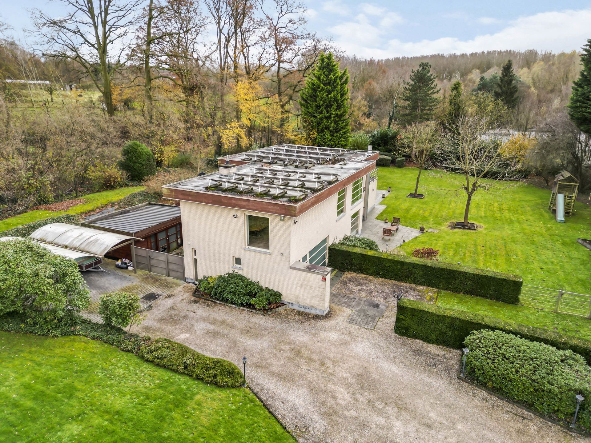 Picture 3 of 3 for Exceptional house with four bedrooms in Dilbeek