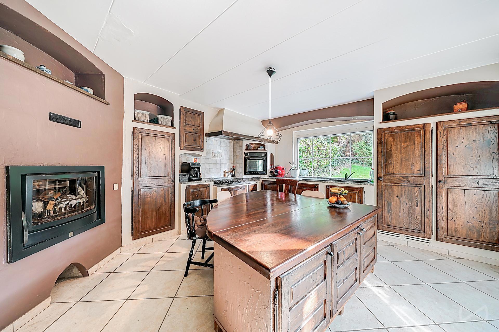 Picture 2 of 4 for Villa with three bedrooms in Morlanwelz Carnières