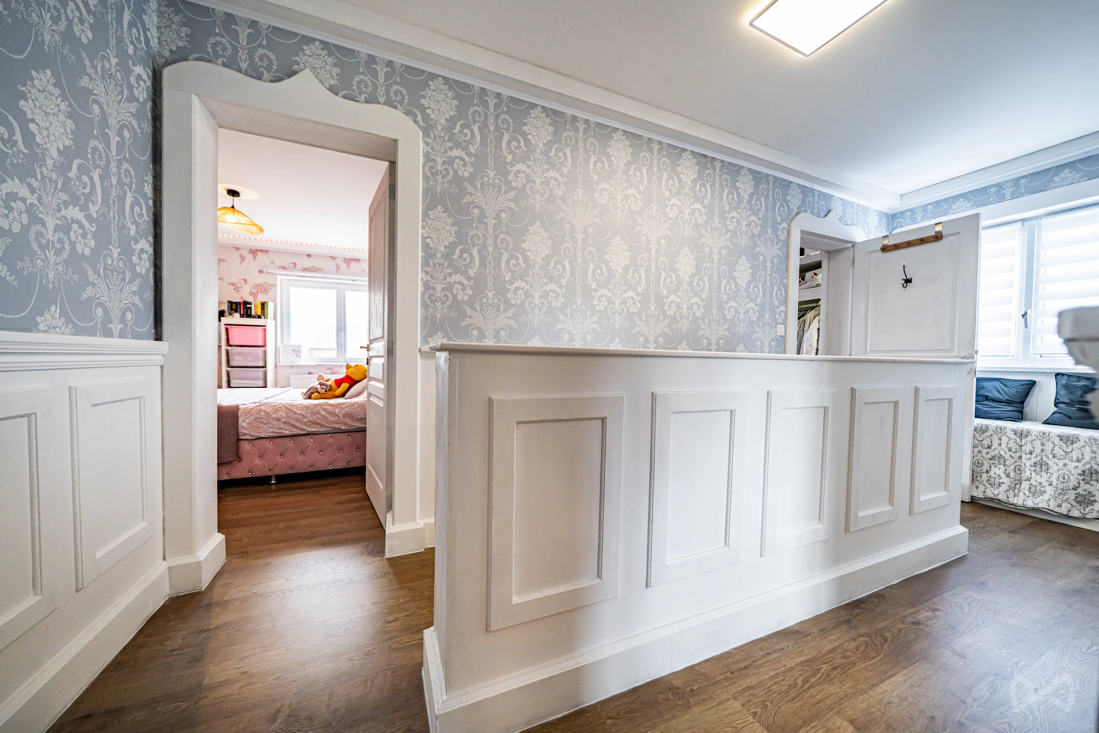 Picture 1 of 4 for Villa with five bedrooms in Lobbes