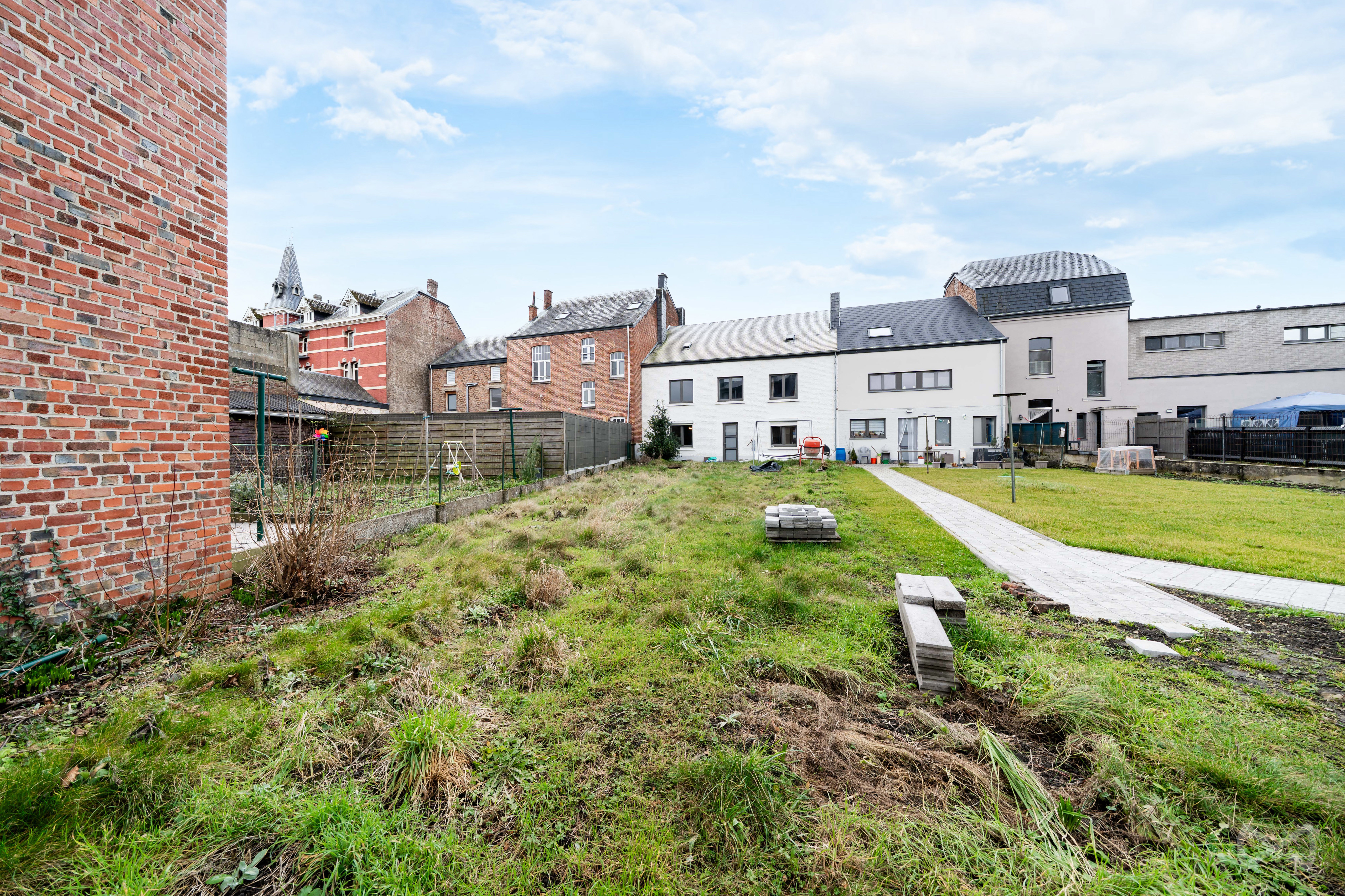 Picture 1 of 4 for House with four bedrooms in Beauraing