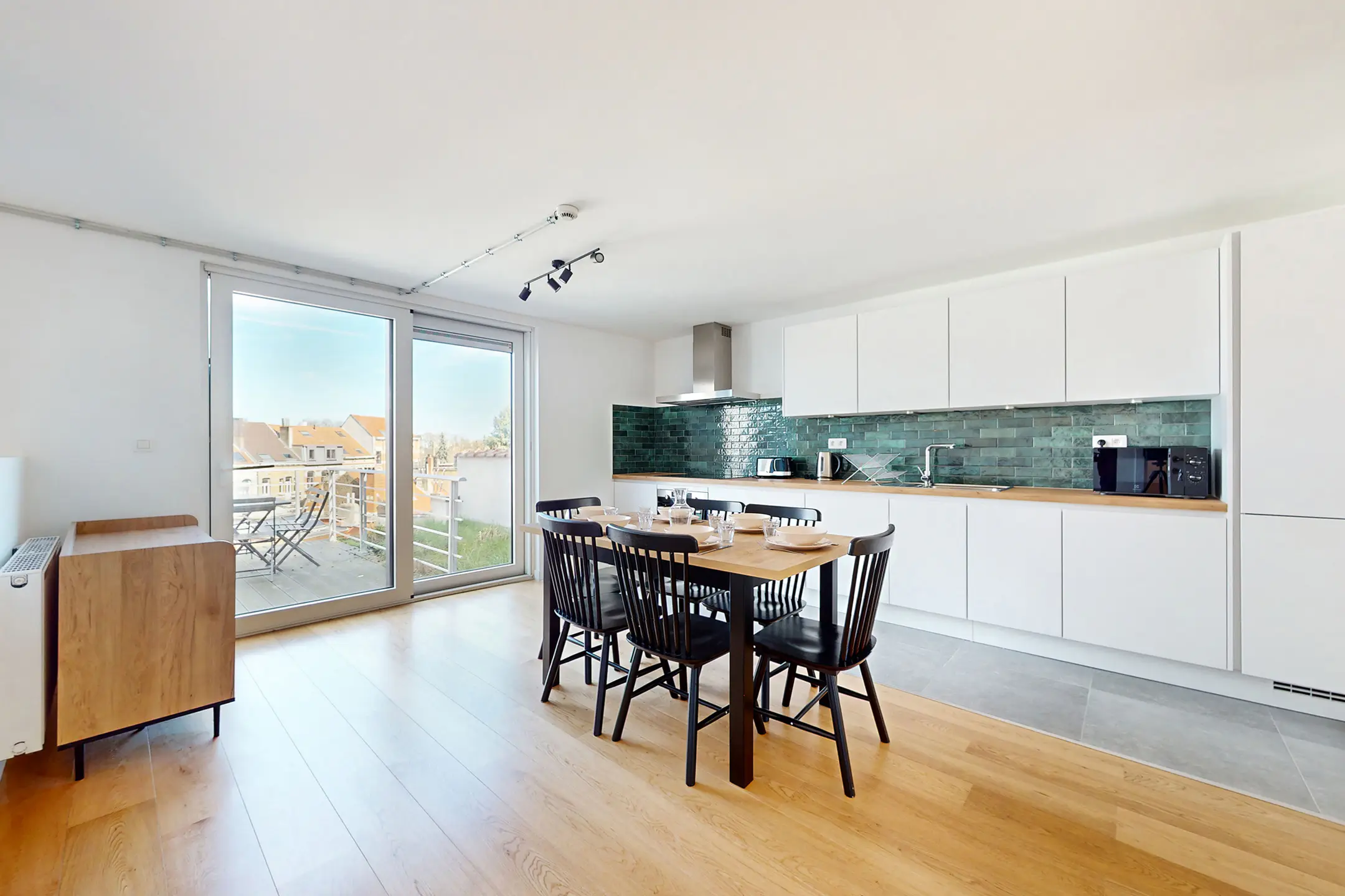 Picture 4 of 4 for Flat with five bedrooms in Schaerbeek