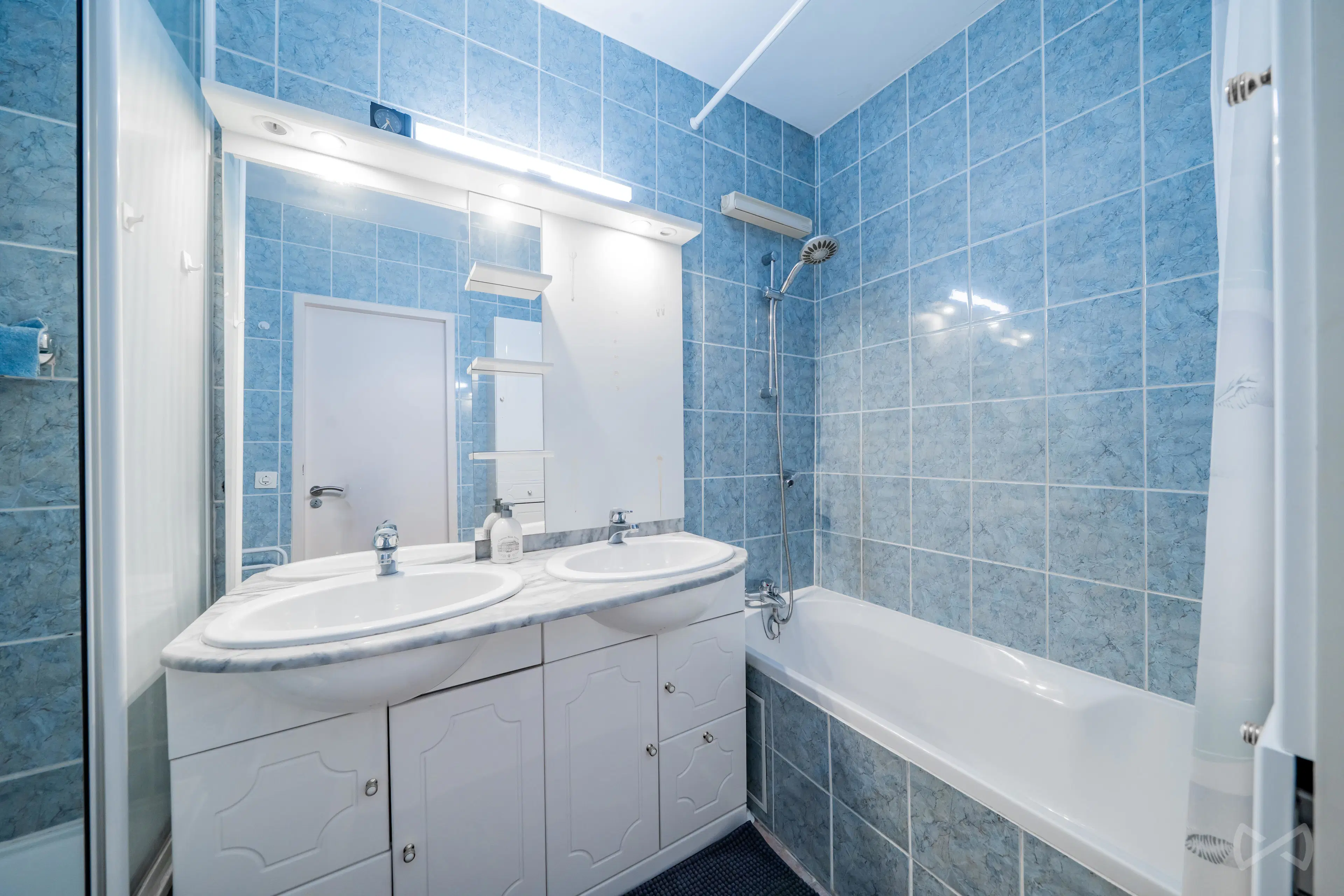 Photo 2 sur 4 pour Appartement de trois chambres à Jette