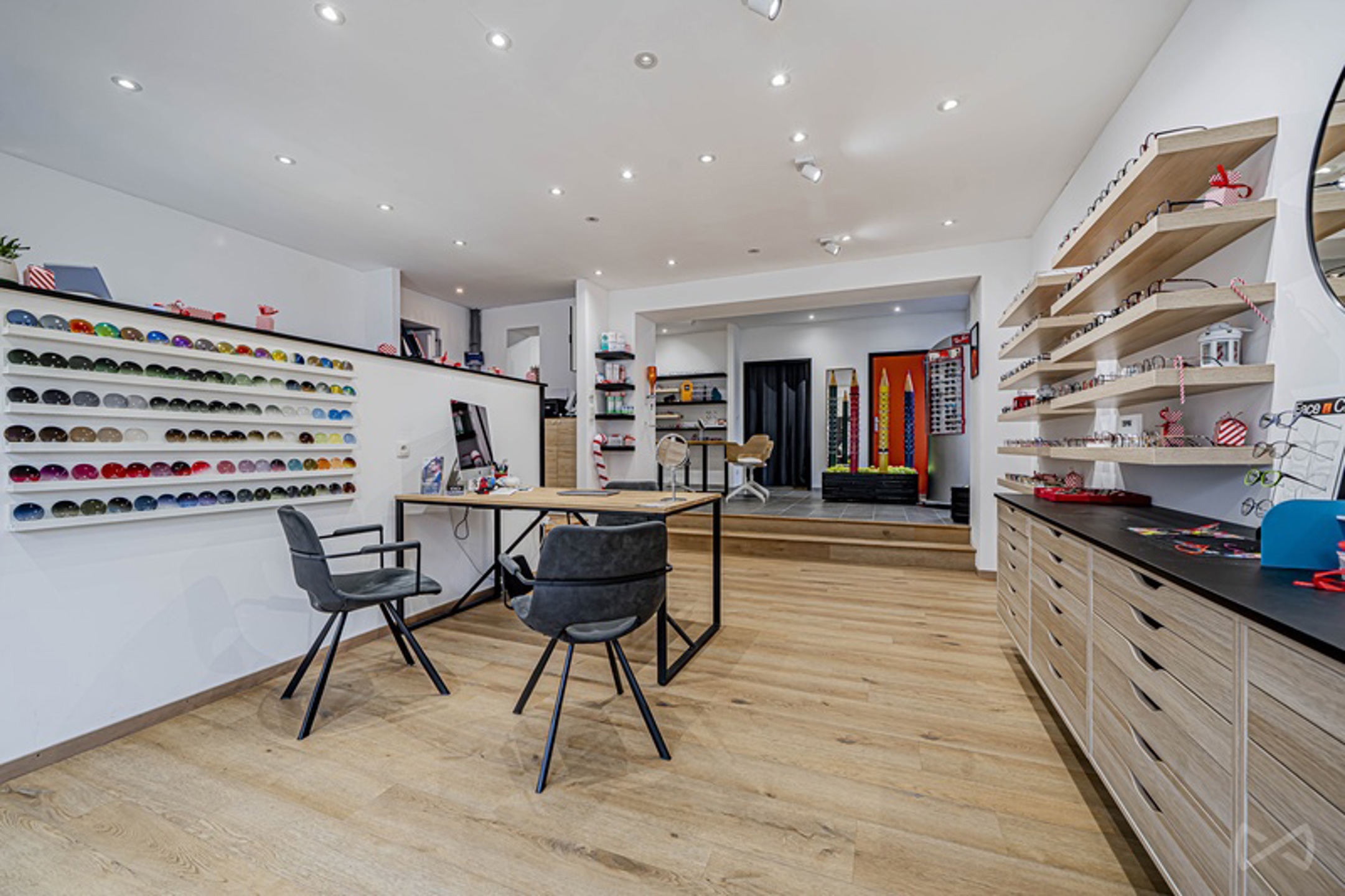 Picture 3 of 3 for Individual shop in Gerpinnes