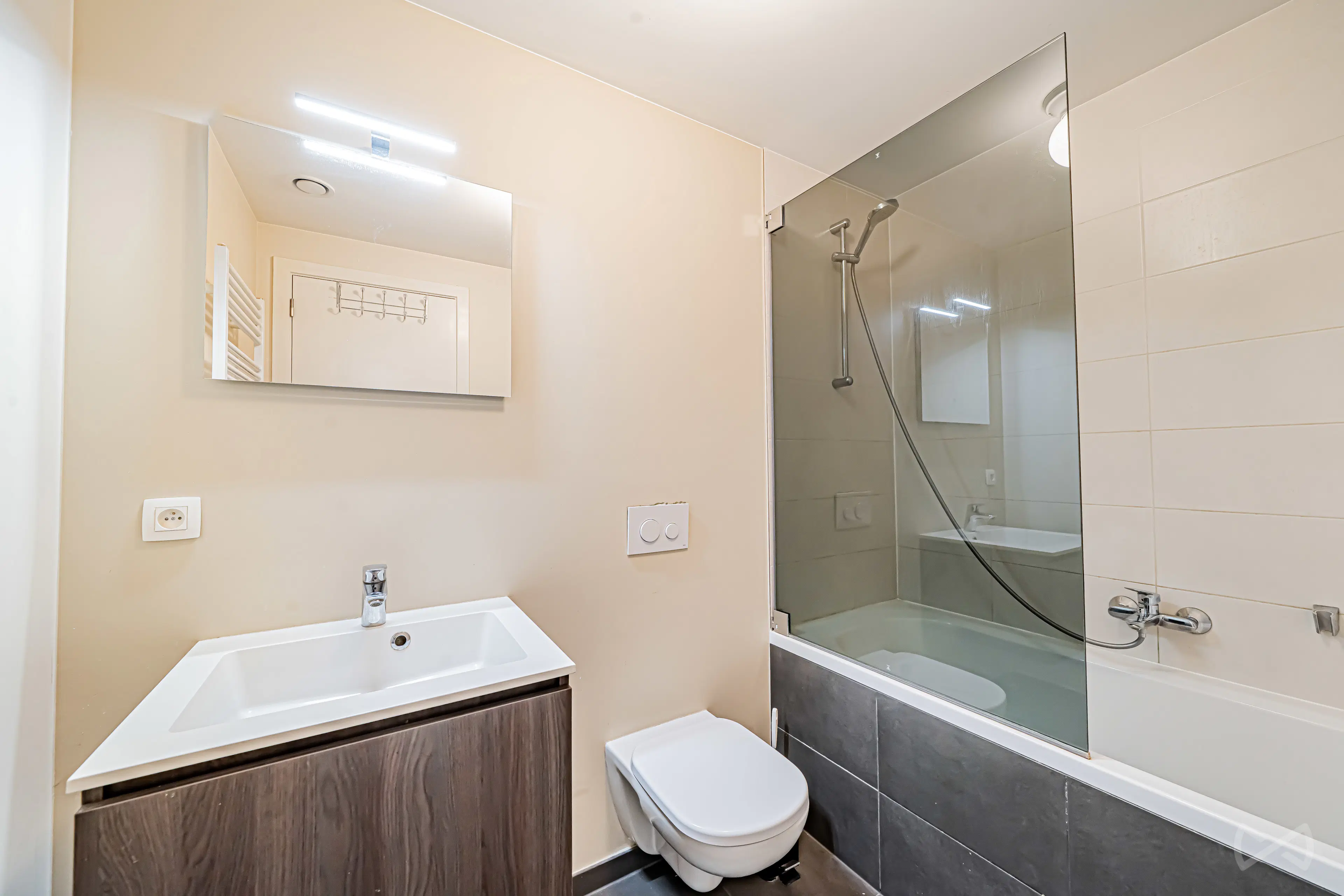 Picture 2 of 4 for Flat with two bedrooms in Schaerbeek