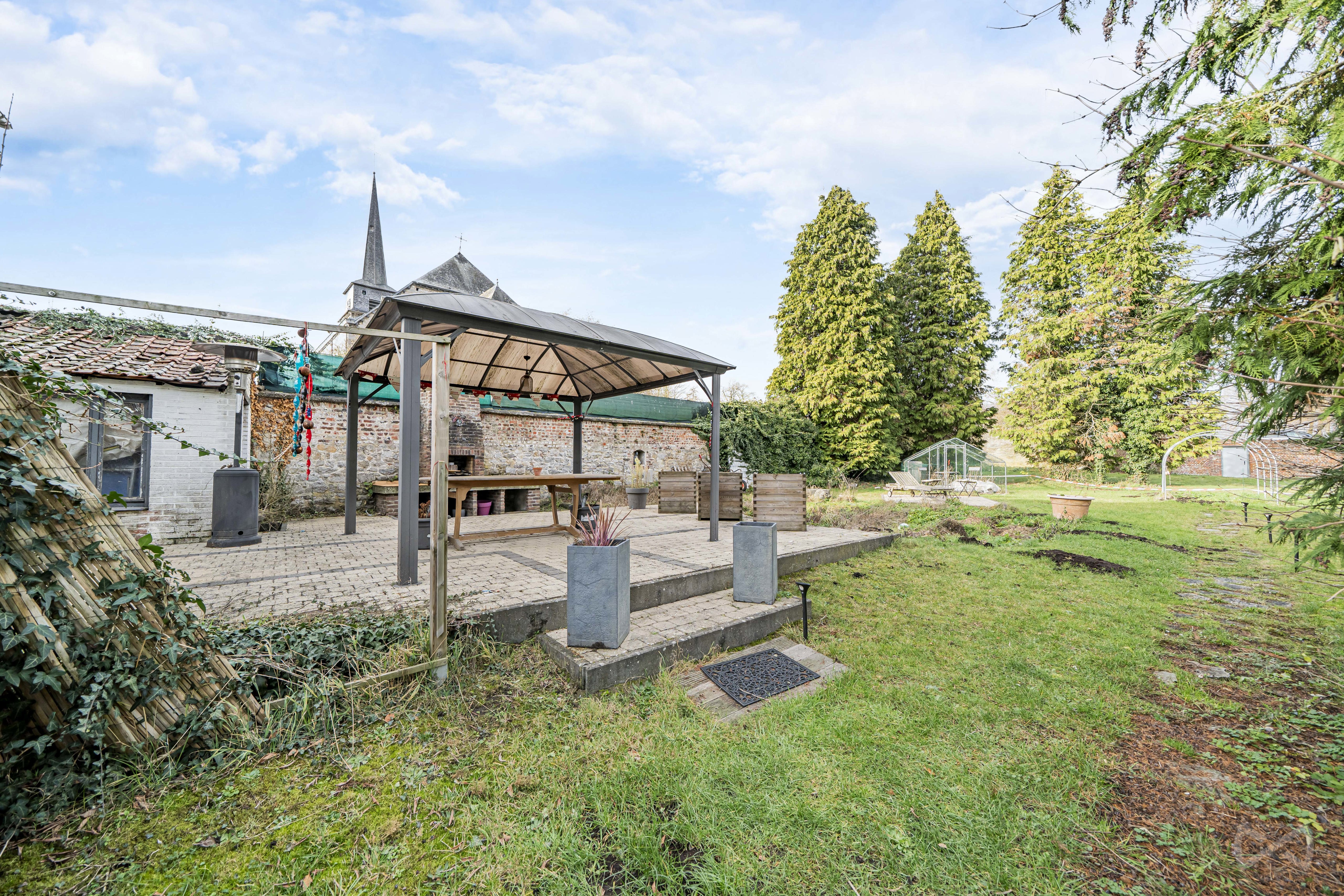 Photo 1 sur 4 pour Maison de cinq chambres à Gerpinnes
