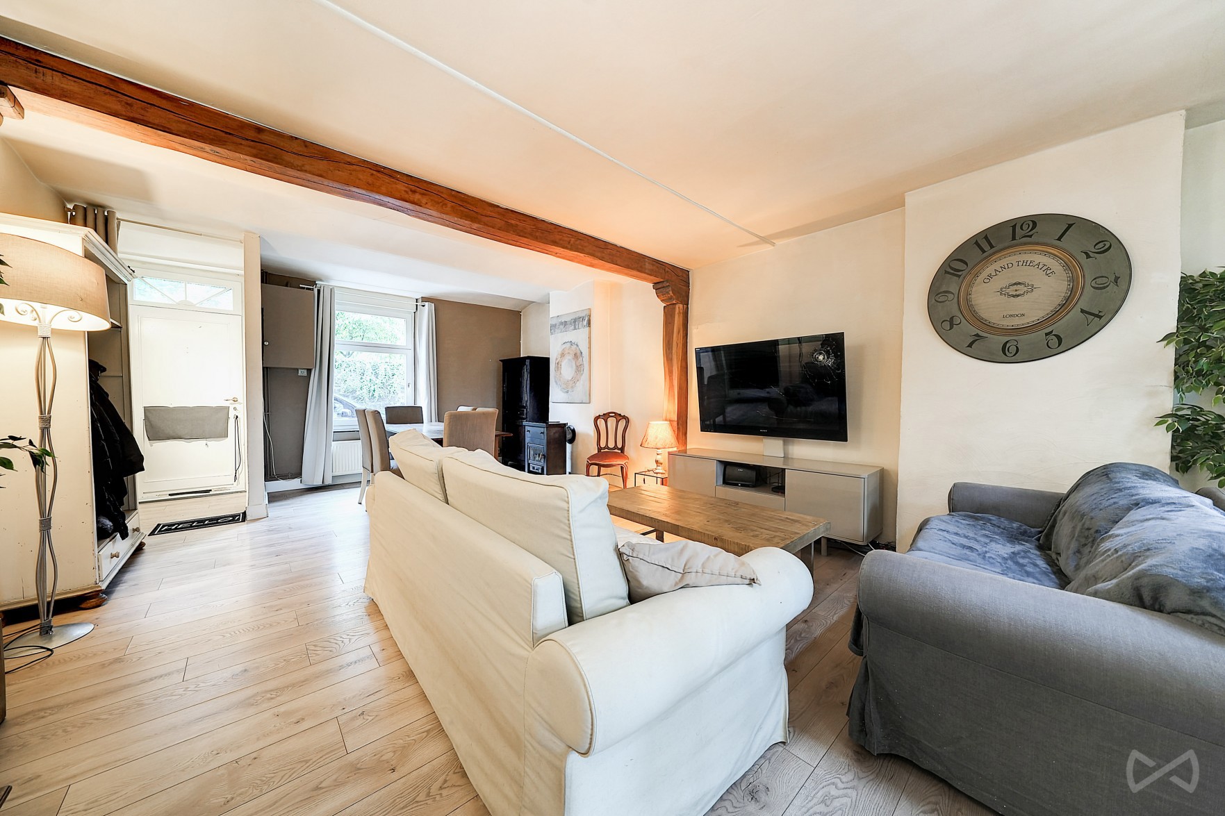 Photo 1 sur 4 pour Maison de trois chambres à Rochefort