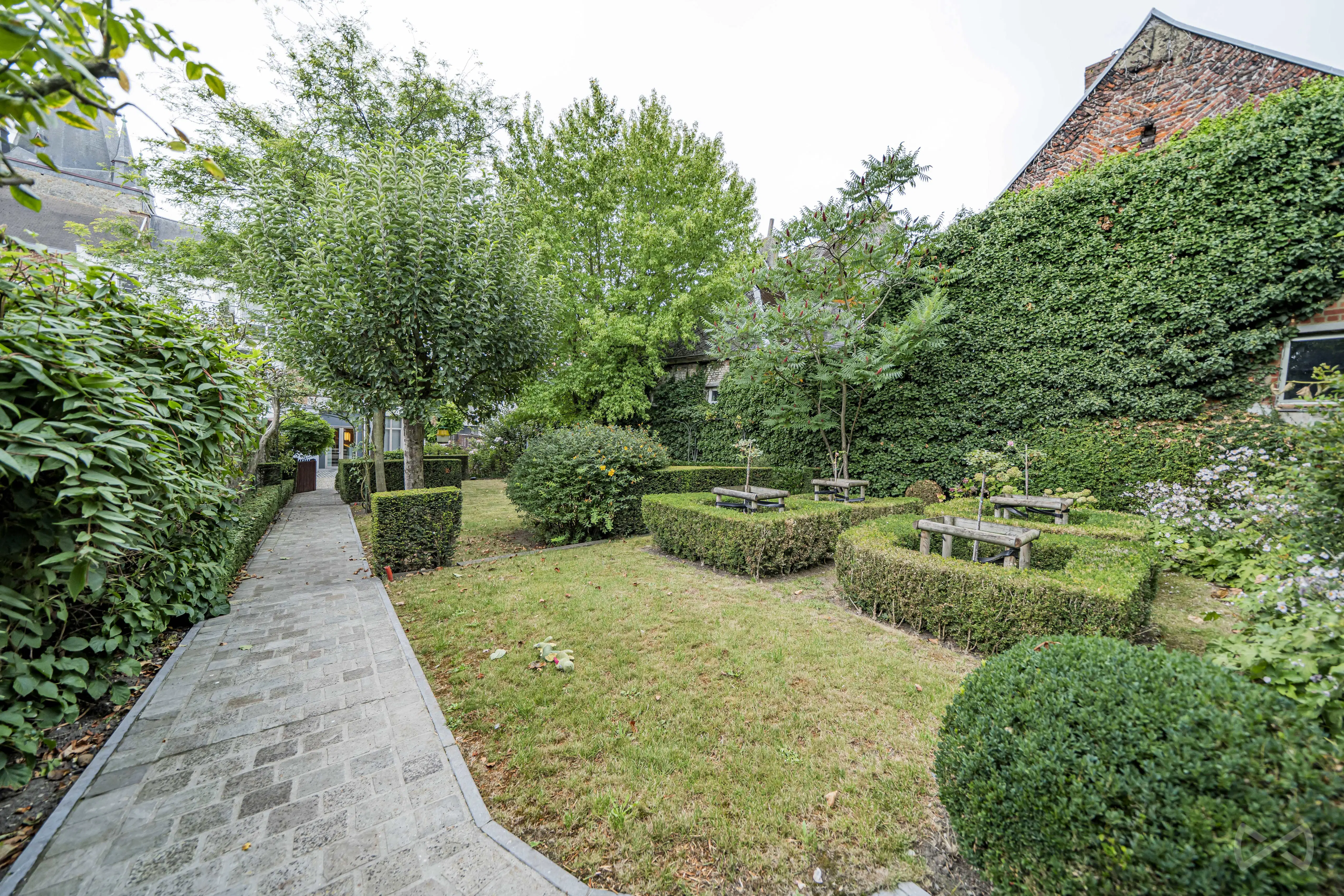 Picture 2 of 4 for Exceptional house with four bedrooms in Soignies