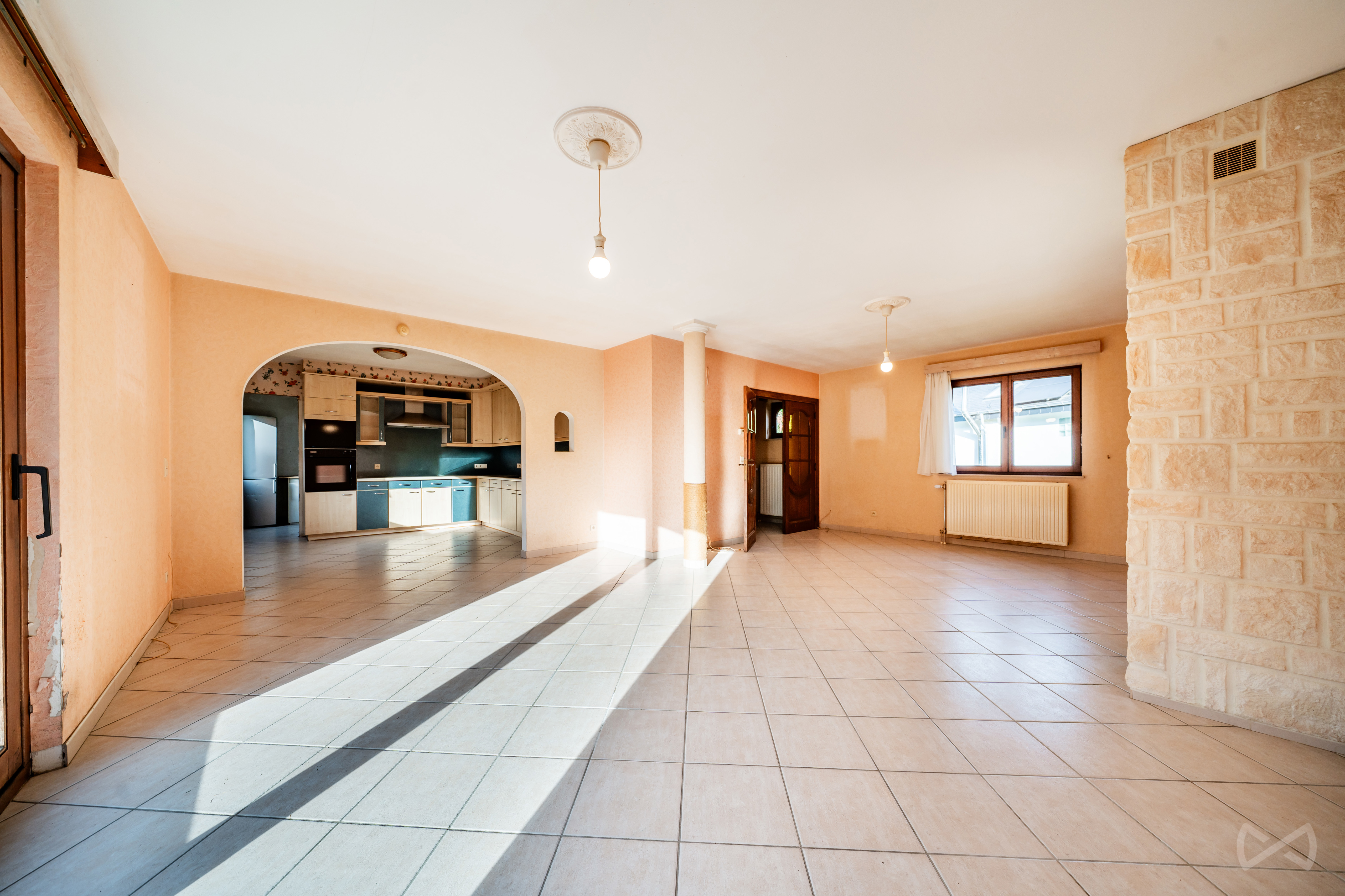 Picture 3 of 3 for House with four bedrooms in Mélin