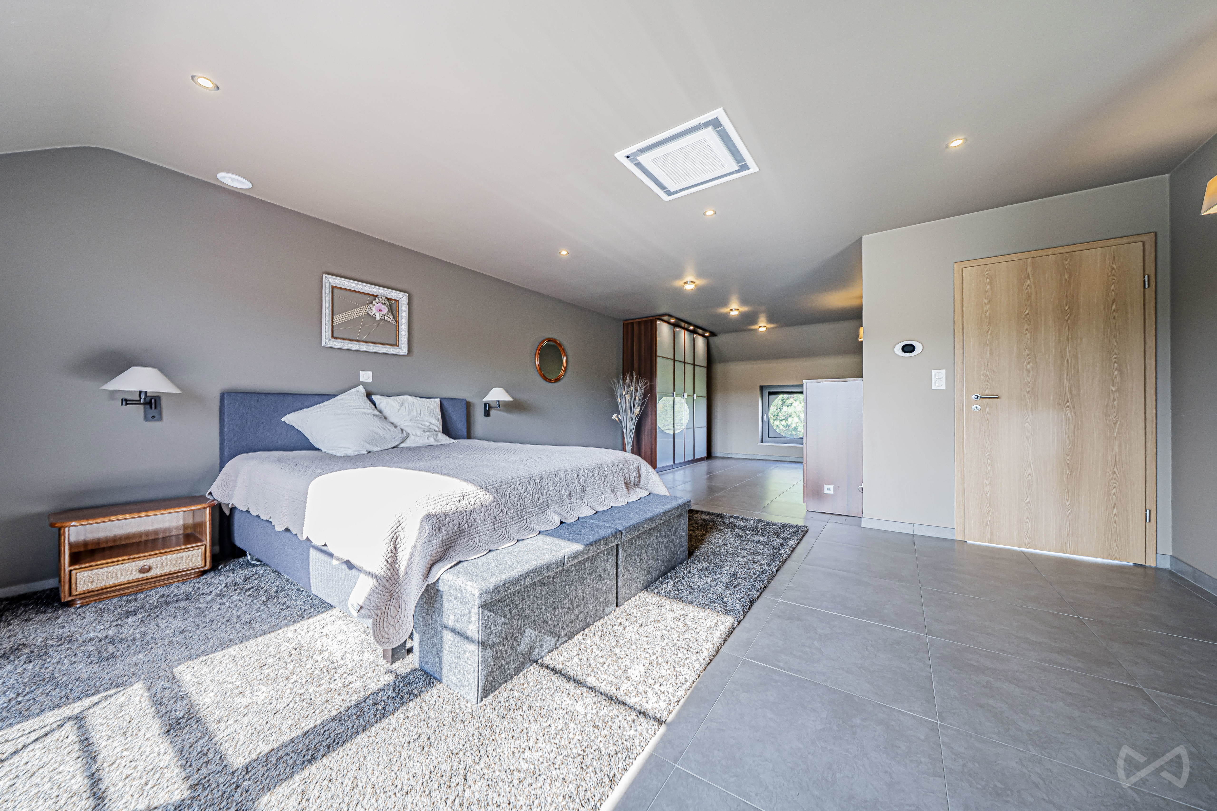 Picture 1 of 4 for Villa with five bedrooms in Sivry-rance