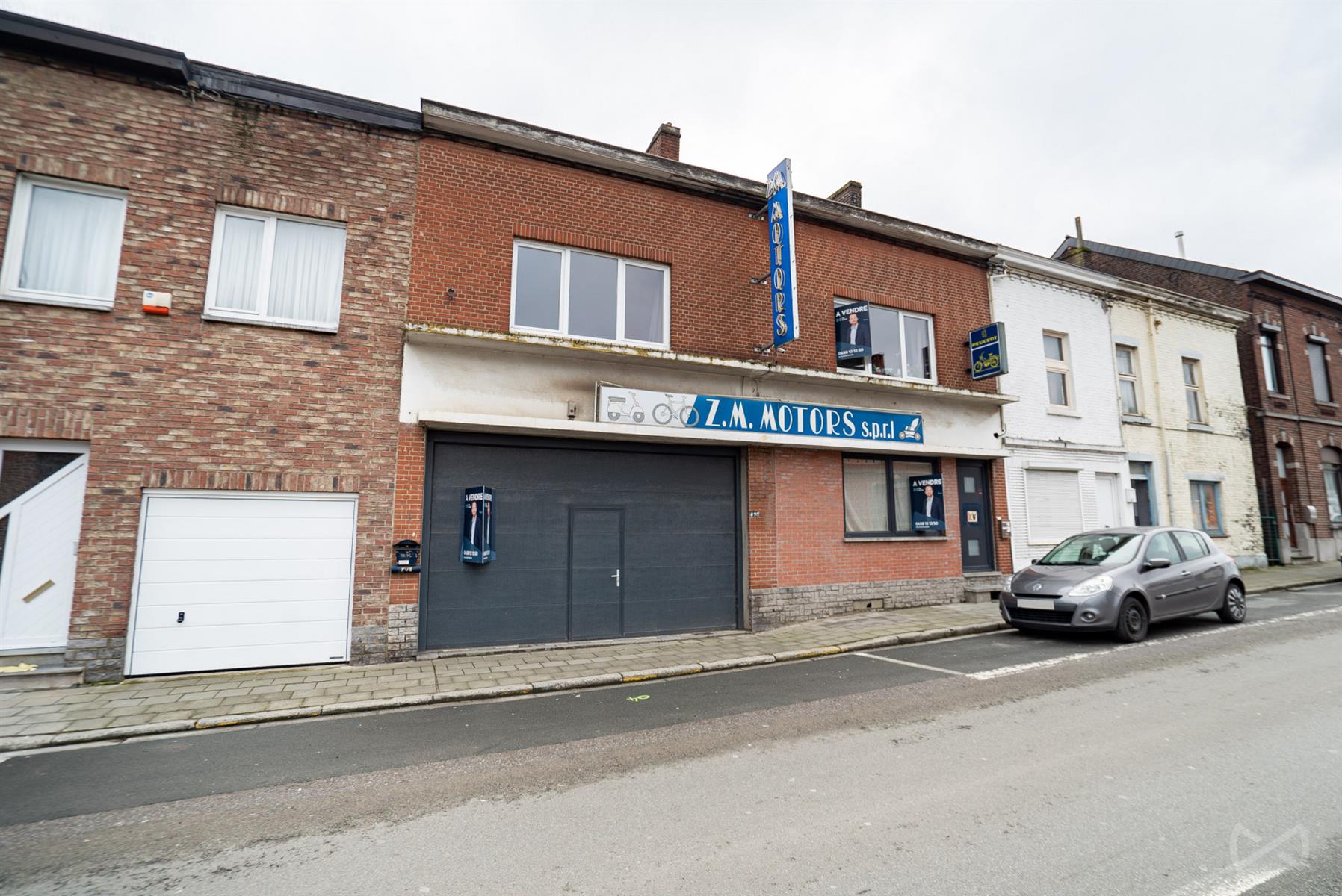 Picture 1 of 4 for Multi-purpose building in Marcinelle
