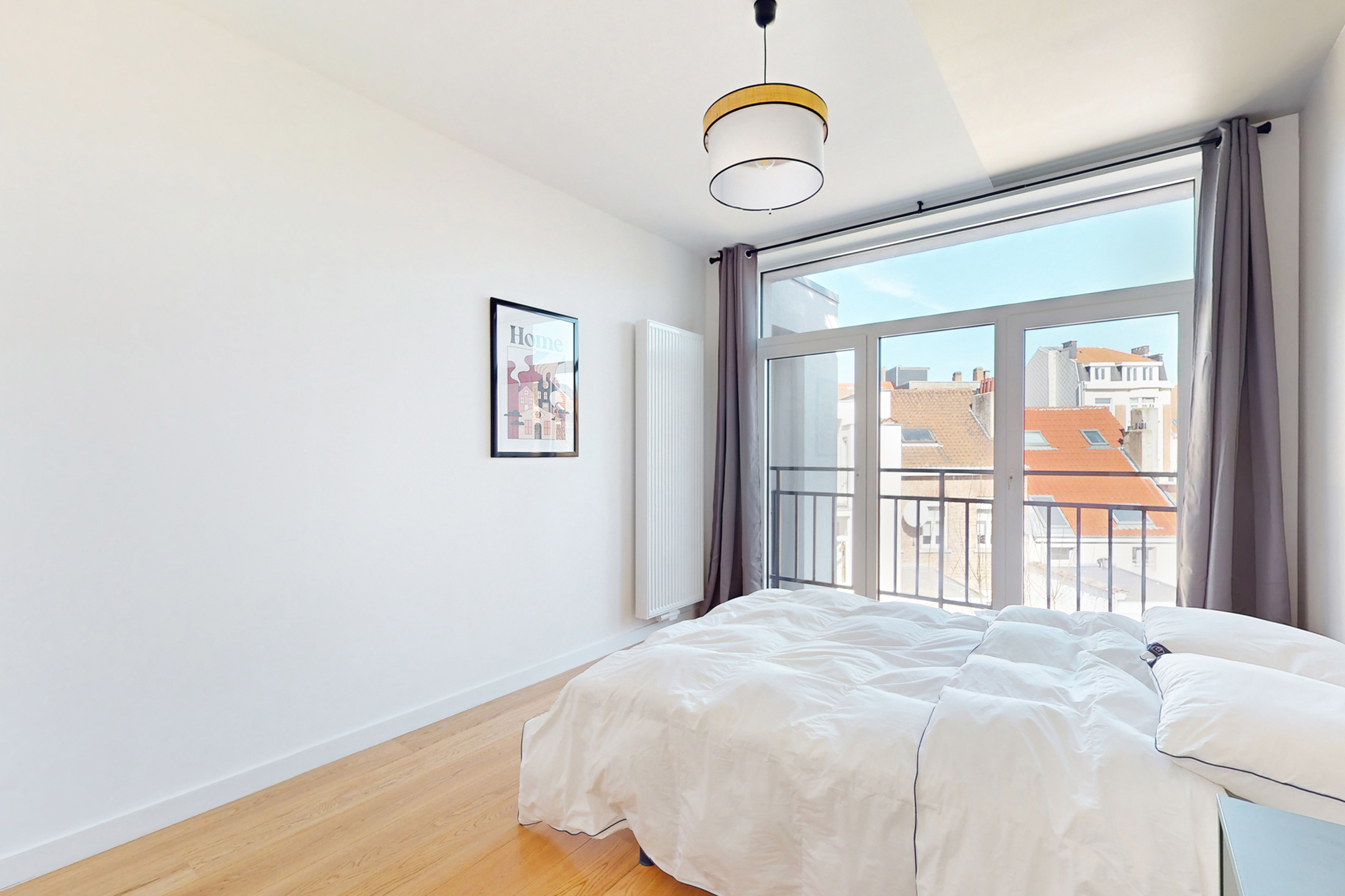 Picture 1 of 4 for Flat with five bedrooms in Schaerbeek