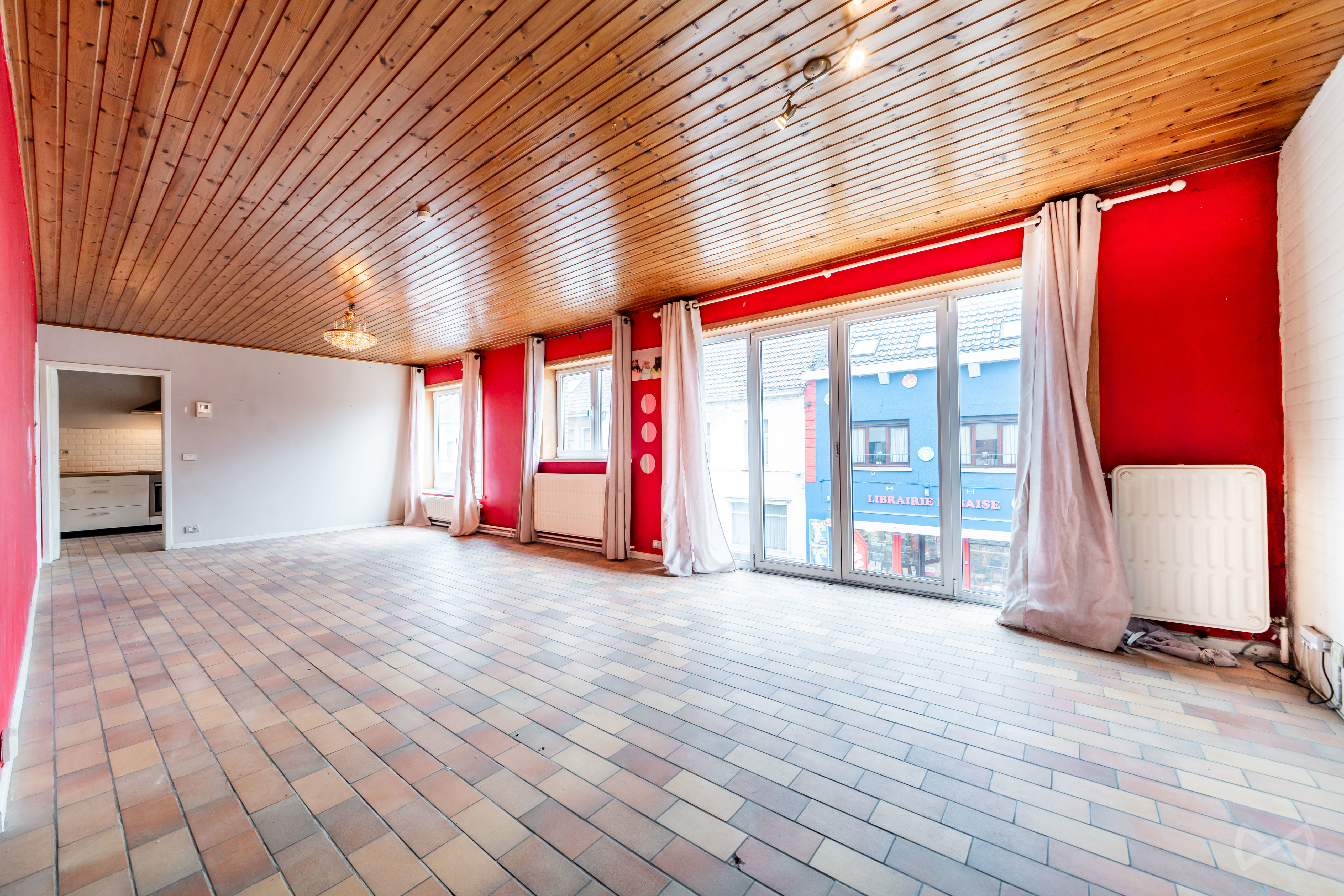 Picture 1 of 4 for Multi-purpose building with three bedrooms in Basècles