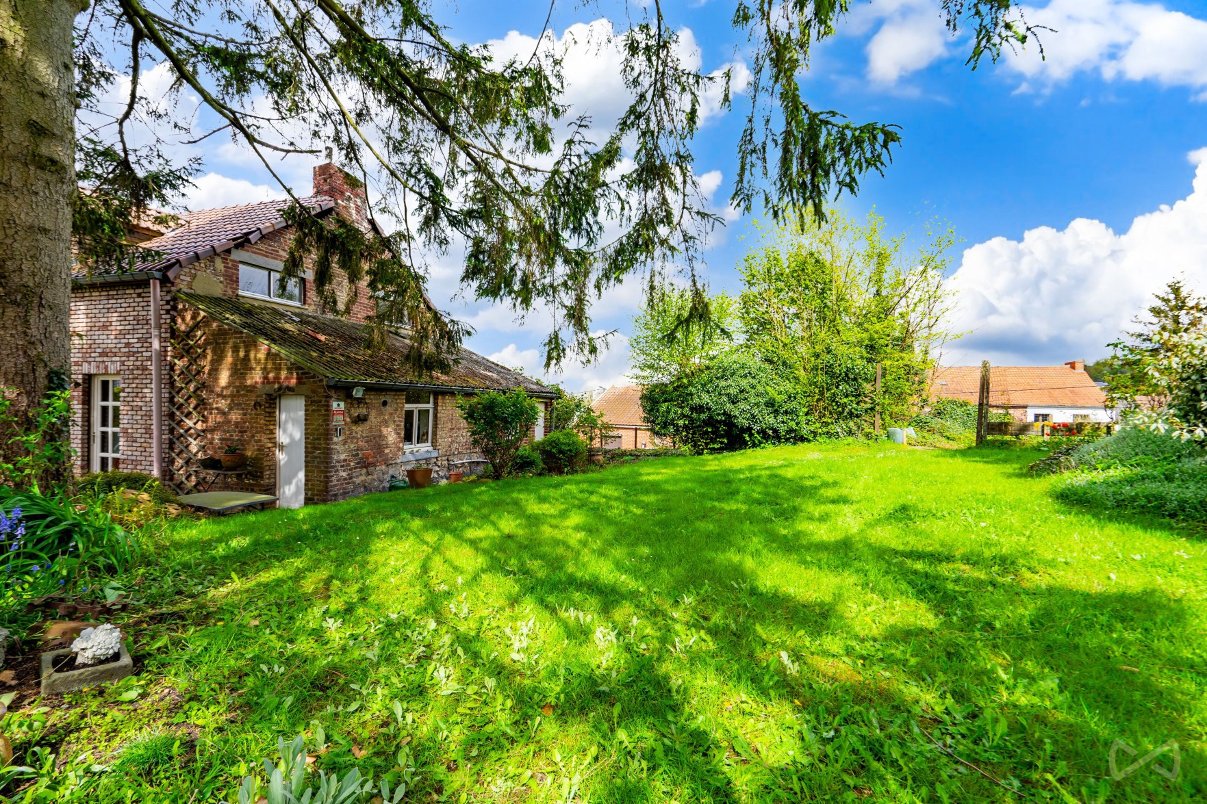 Foto 1 van 4 van Huis met vier slaapkamers in Morlanwelz Carnières