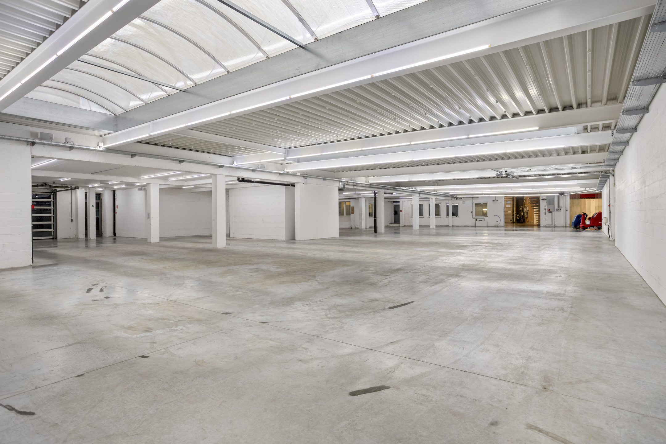 Foto 3 van 4 van Gebouw voor gemengd gebruik in Meise