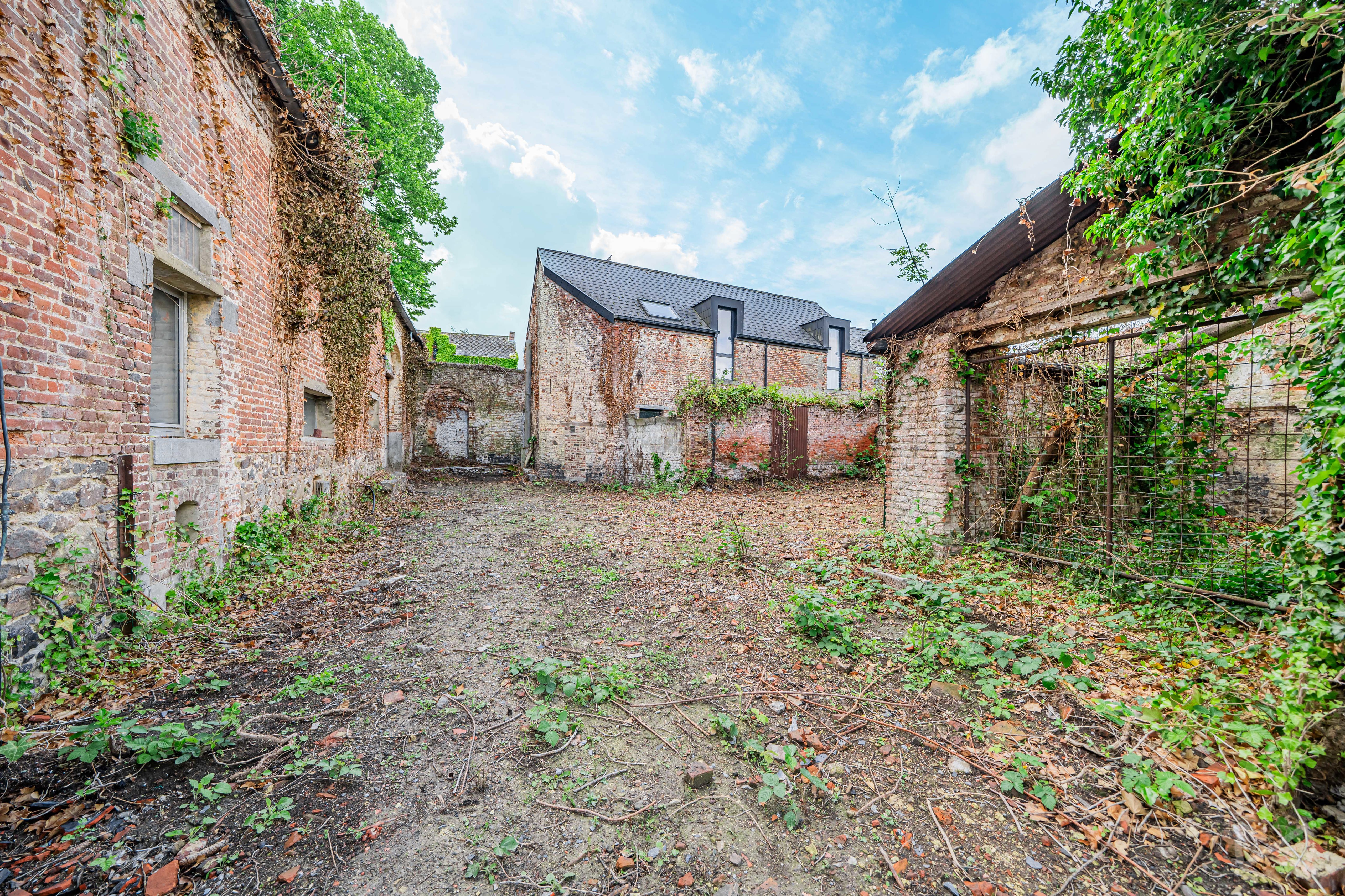 Picture 3 of 4 for Castle with ten bedrooms in Vellereille-le-sec