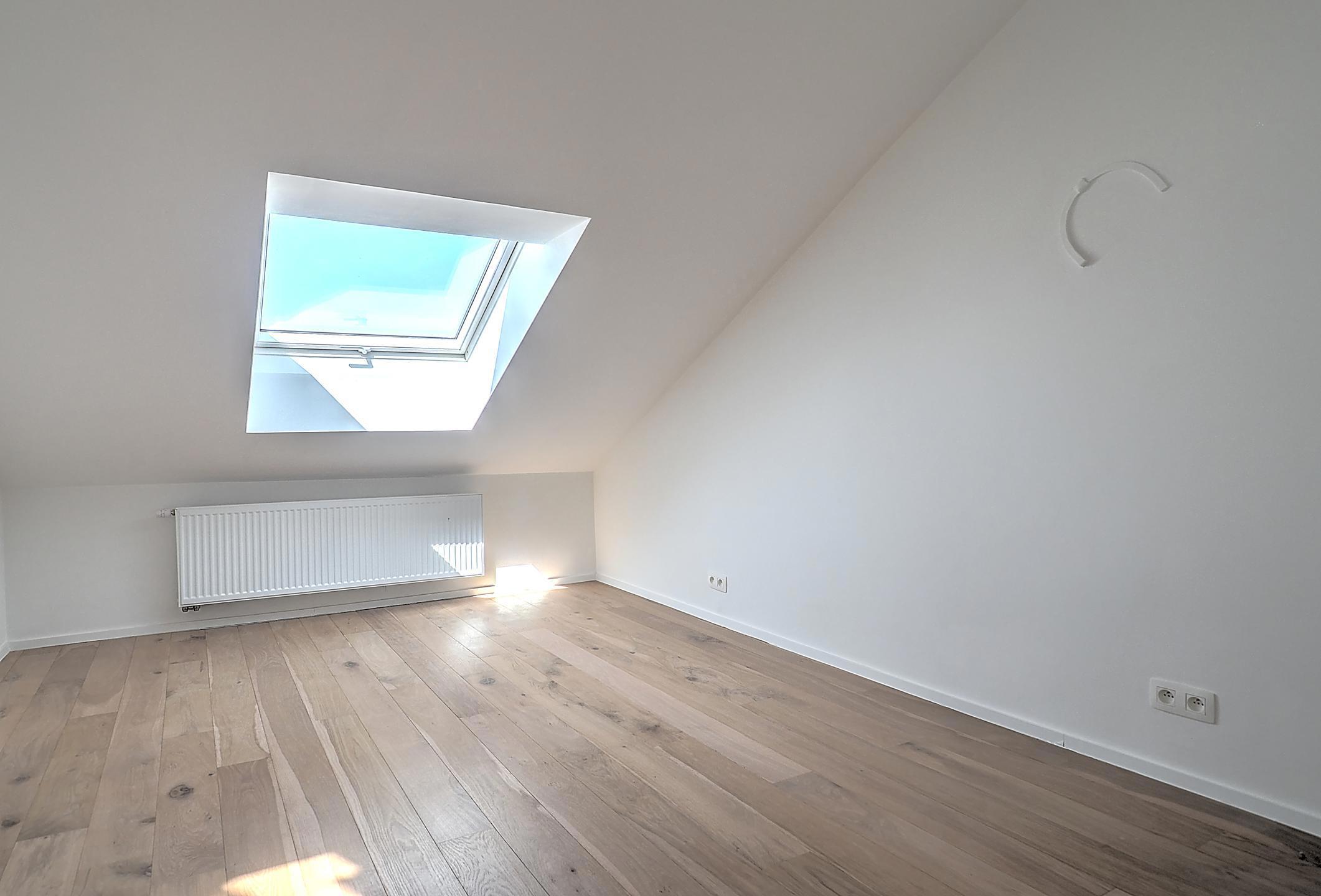 Picture 1 of 5 for Flat in Molenbeek-Saint-Jean