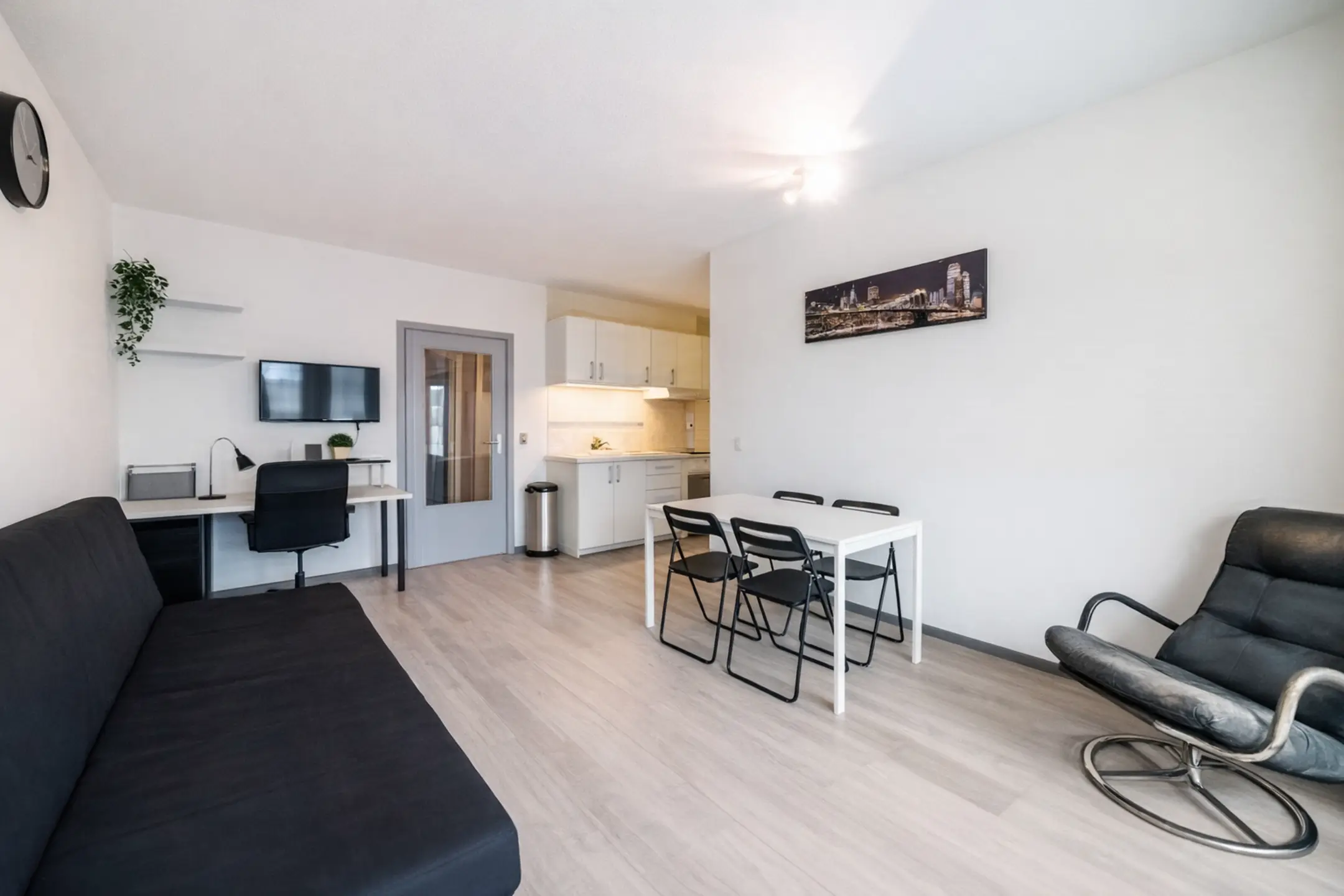 Picture 2 of 3 for Flat with one bedroom in Liège