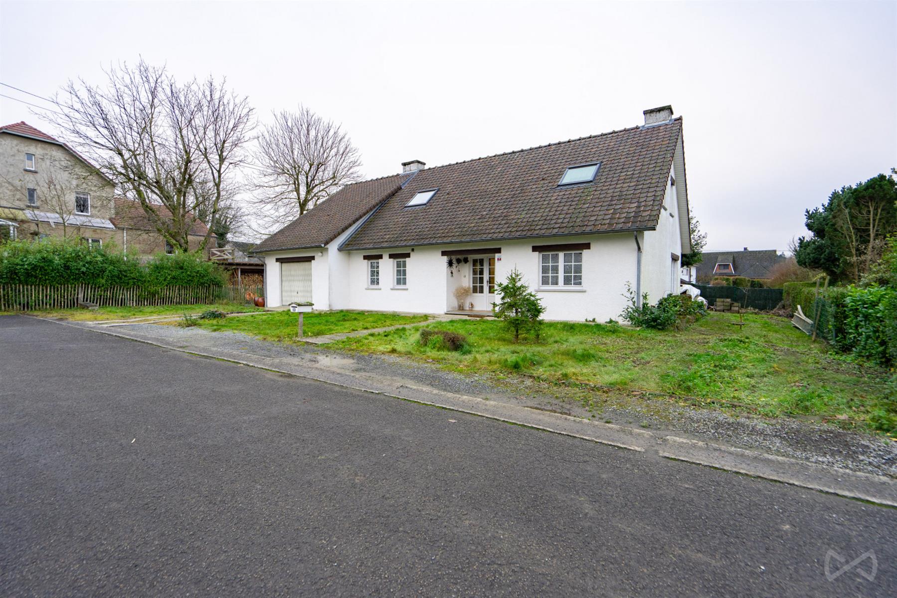 Picture 1 of 4 for House with four bedrooms in Achêne