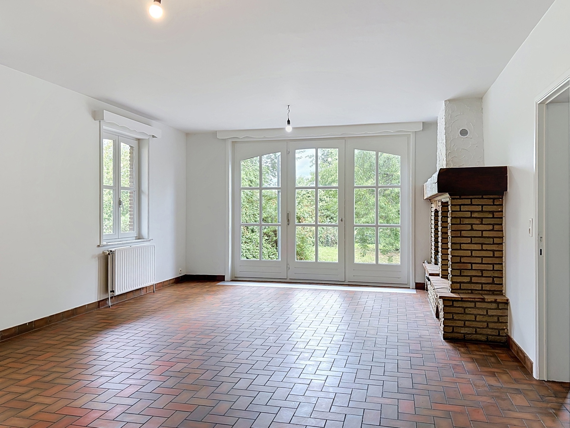 Picture 3 of 3 for Villa with five bedrooms in Binche Waudrez
