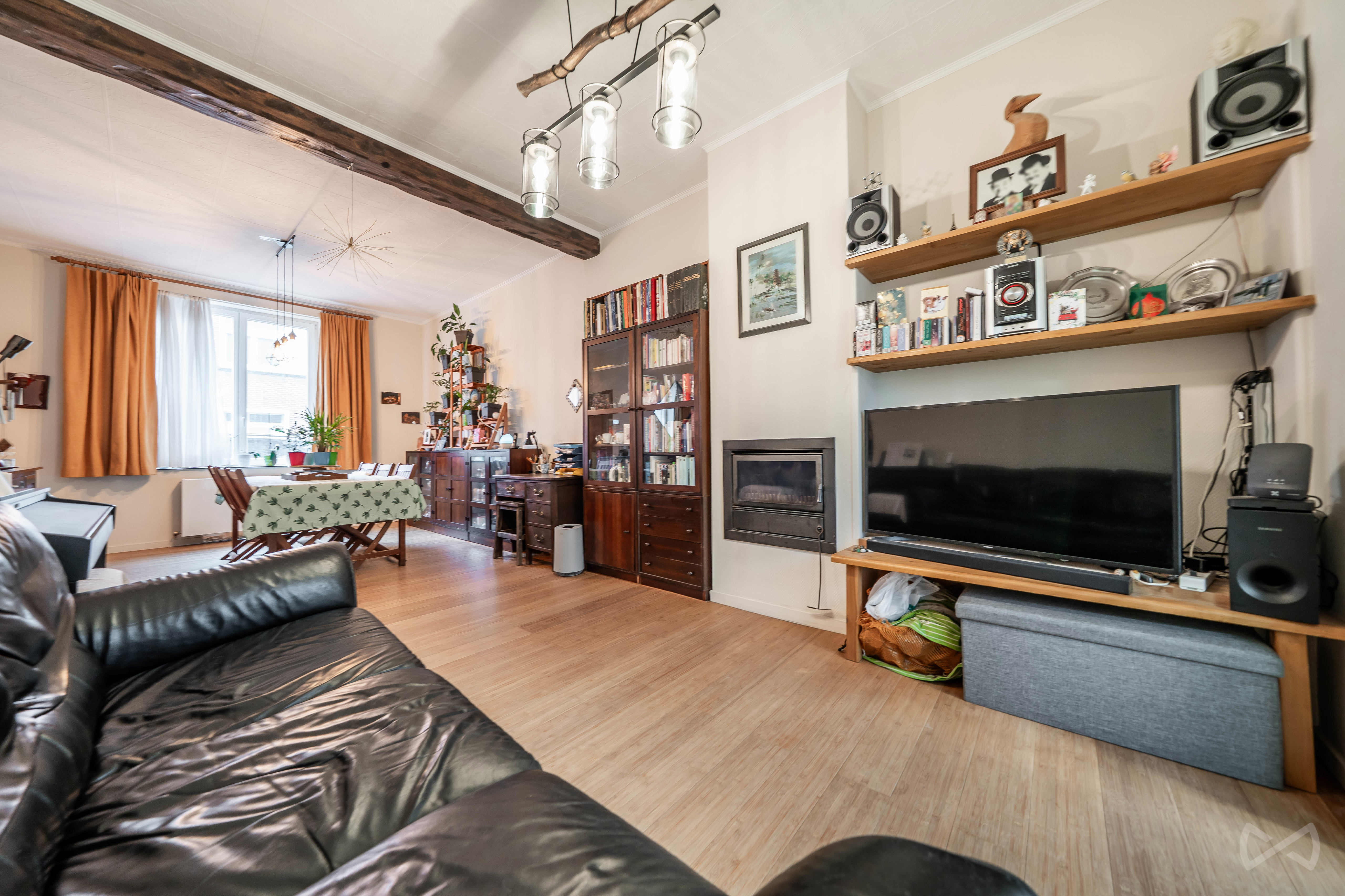 Photo 2 sur 4 pour Maison de quatre chambres à Molenbeek-saint-jean