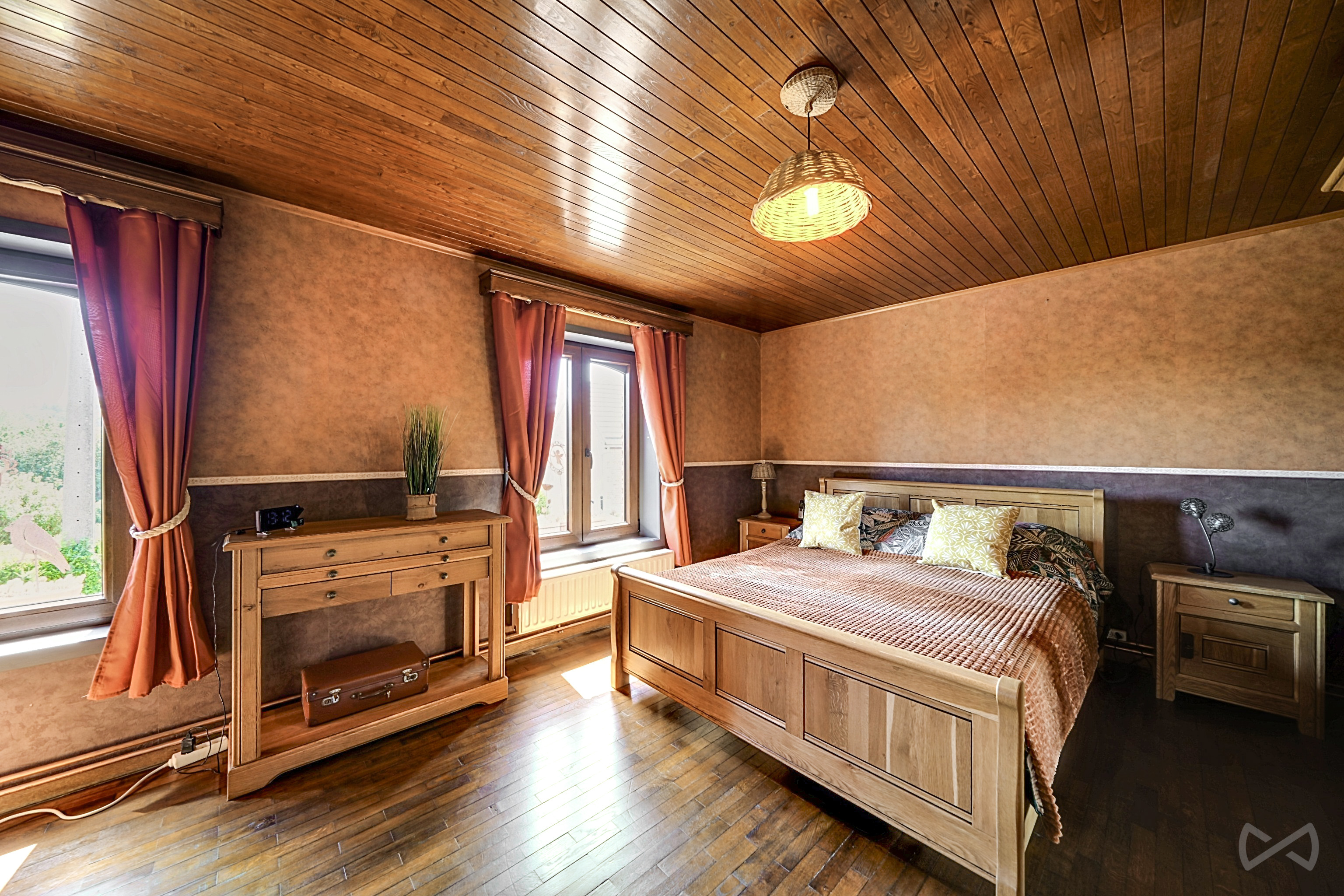 Foto 1 van 4 van Hoeve met vier slaapkamers in Froidchapelle