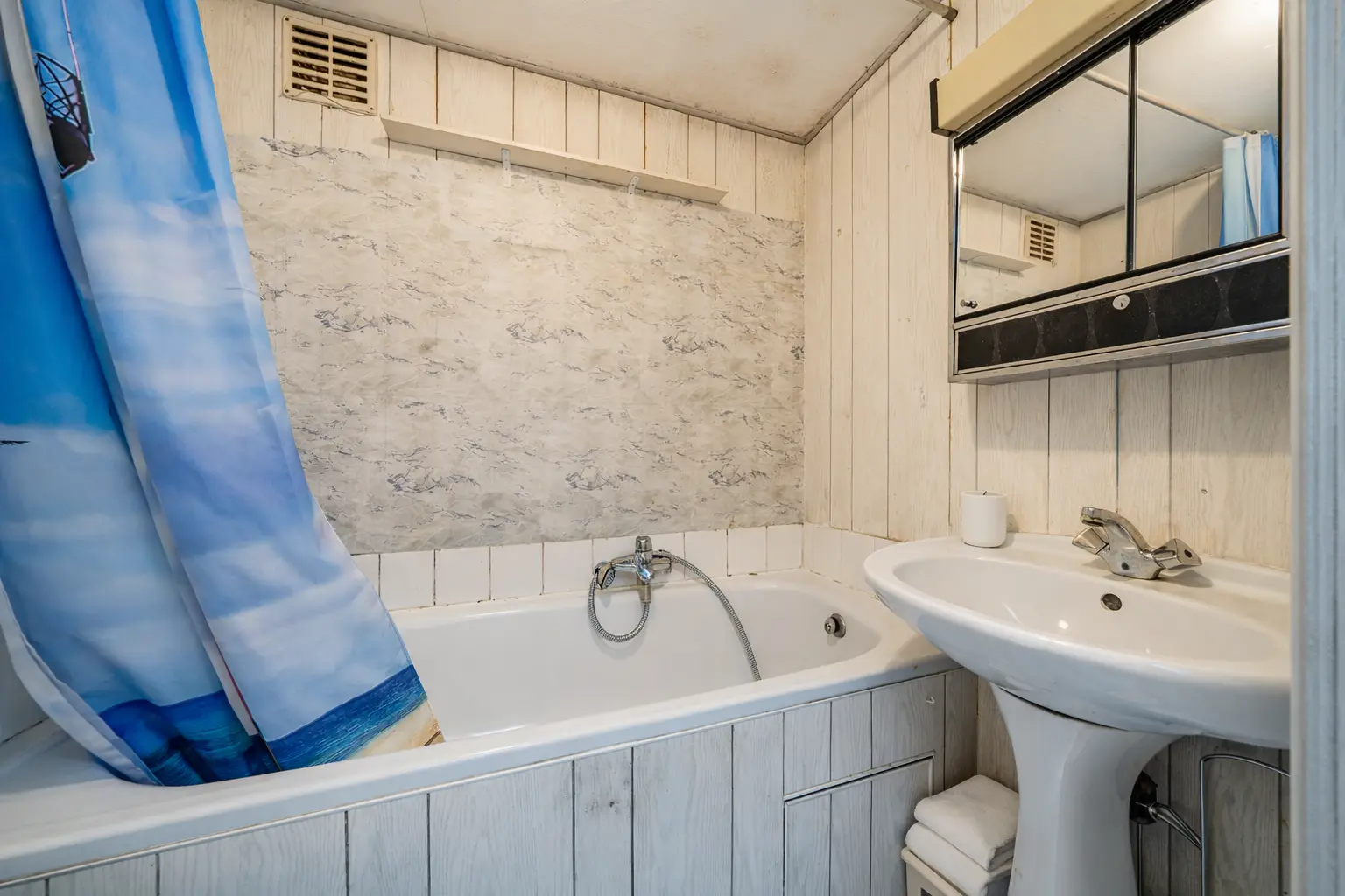 Photo 3 sur 4 pour Bel-étage de deux chambres à Liège