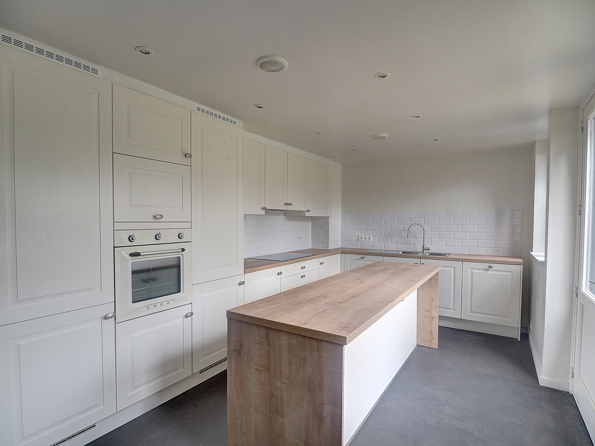 Picture 1 of 4 for Villa with four bedrooms in Uccle