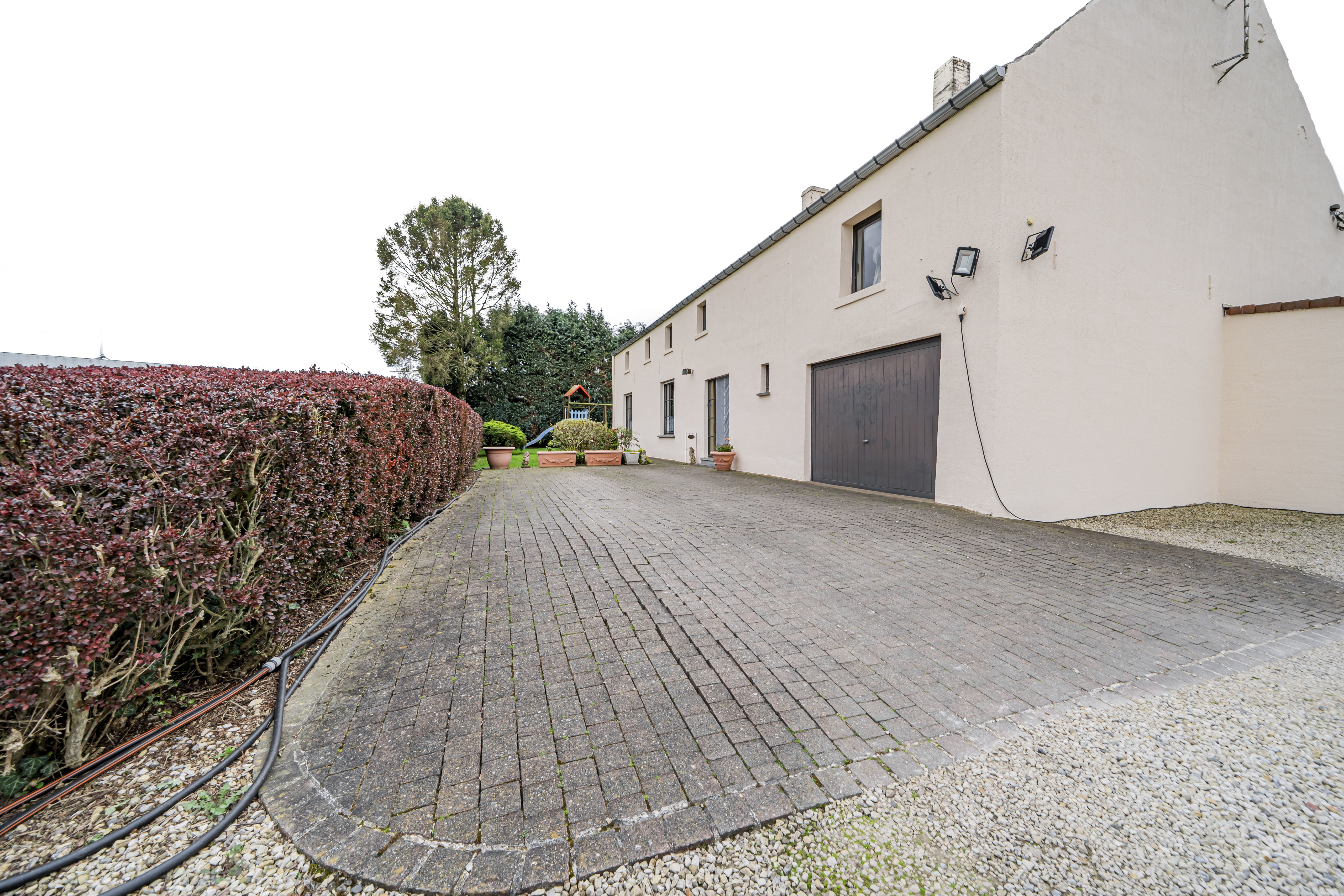 Picture 4 of 4 for Villa with five bedrooms in La Louvière Houdeng-Goegnies