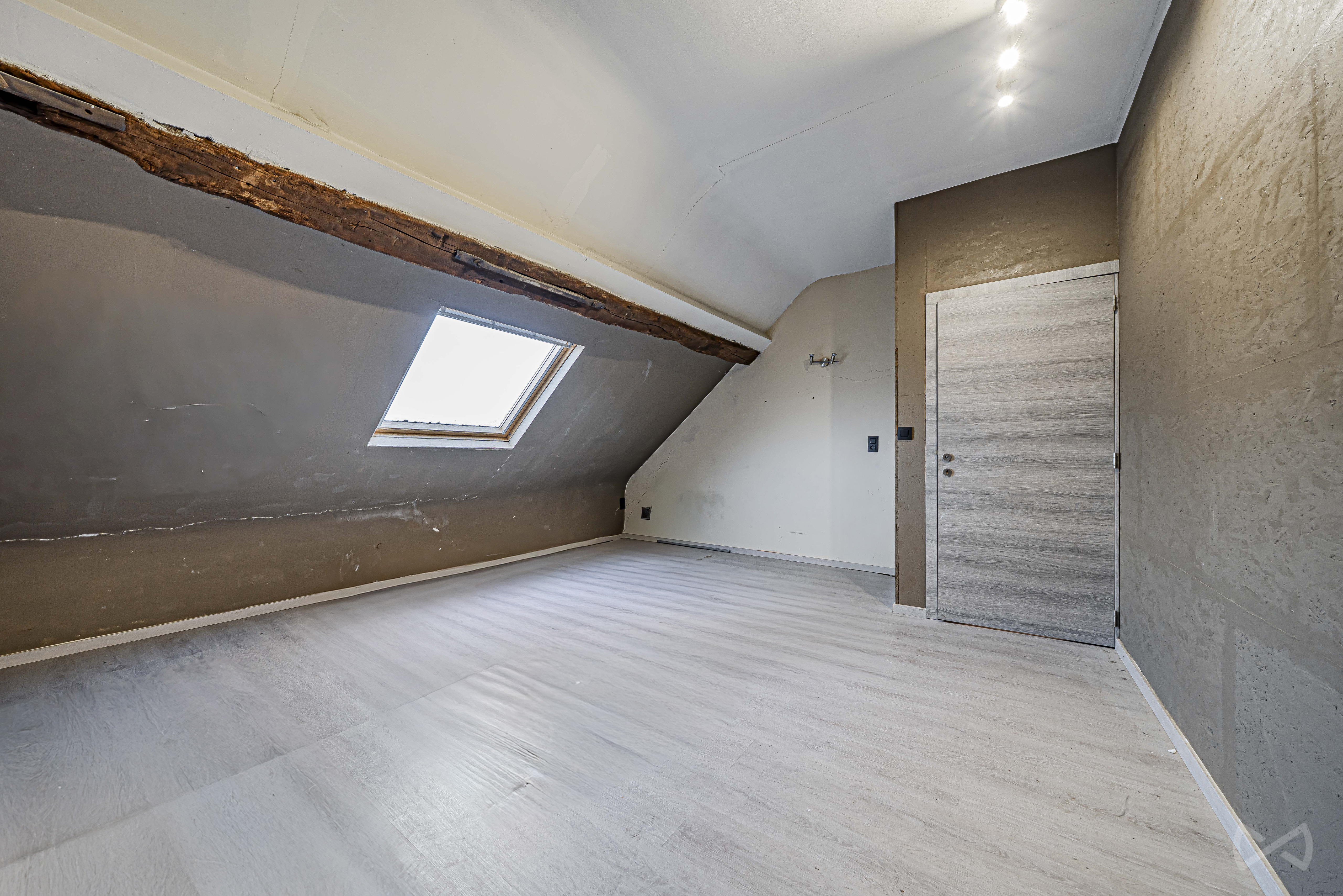 Picture 2 of 4 for Multi-purpose building with two bedrooms in Hannut