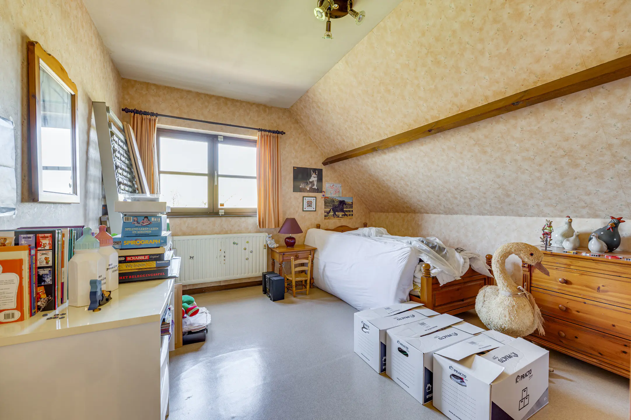 Picture 3 of 4 for Villa with four bedrooms in Enghien Petit-Enghien