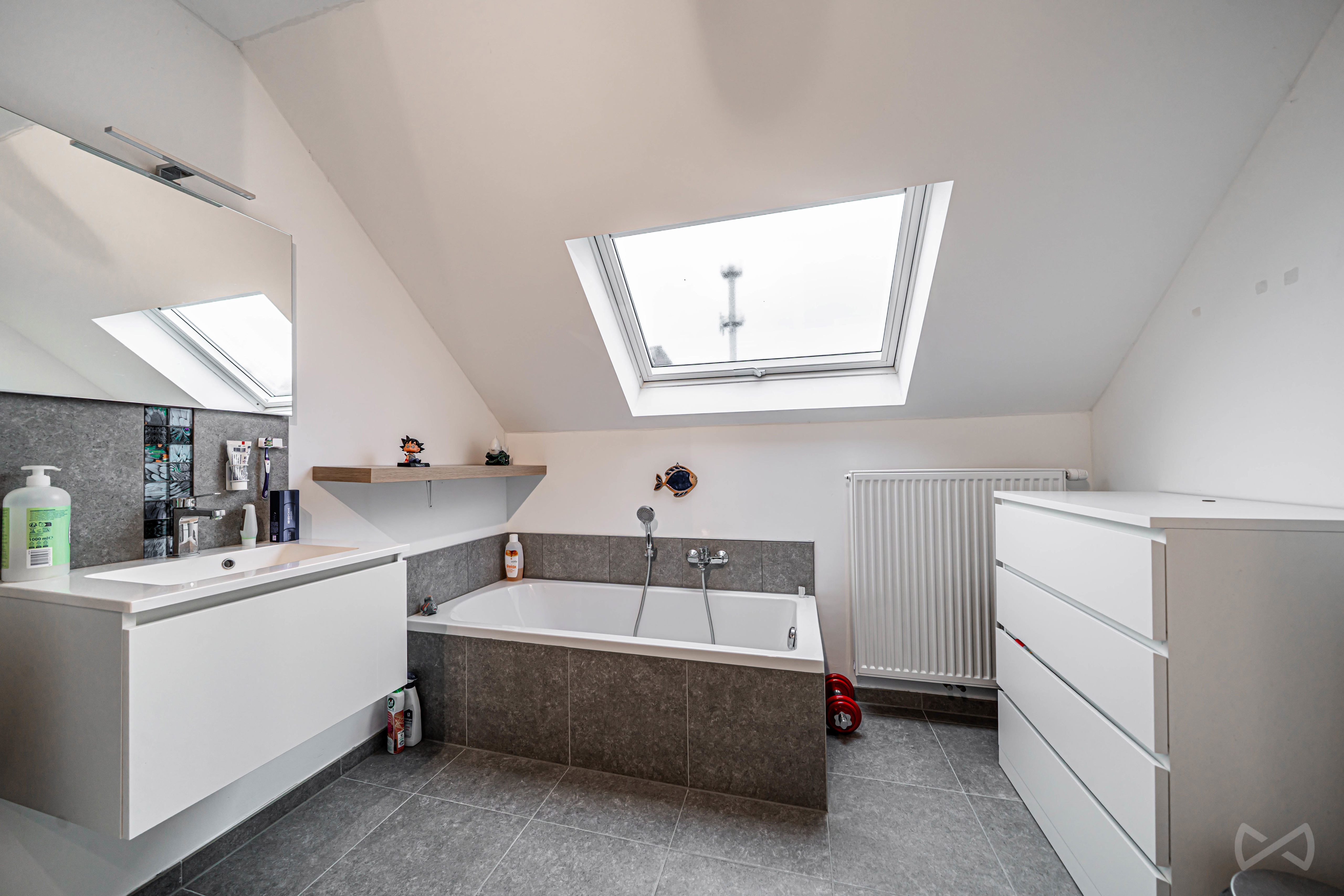 Picture 2 of 4 for House with three bedrooms in Manage Bellecourt