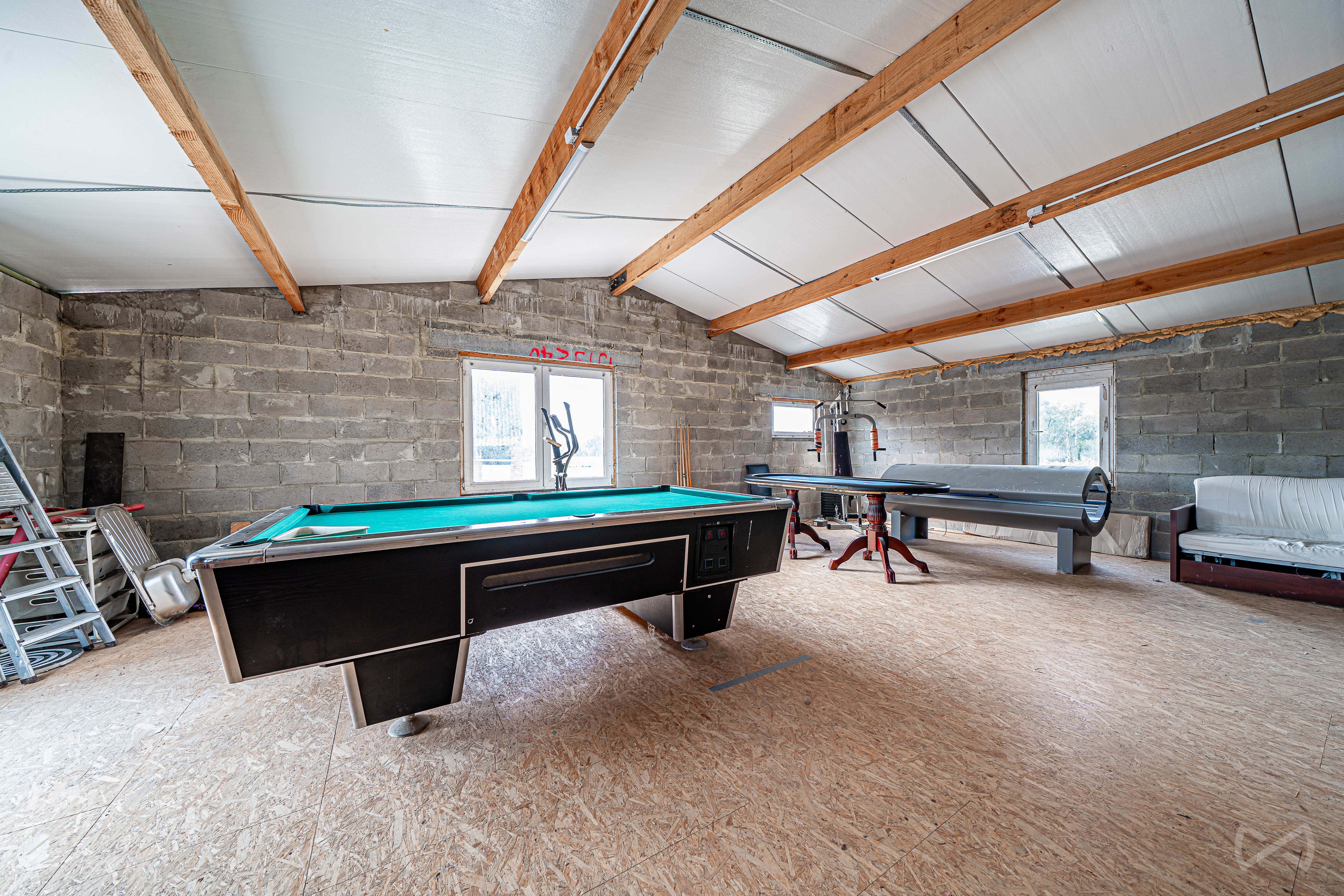 Picture 1 of 4 for House with six bedrooms in Isières