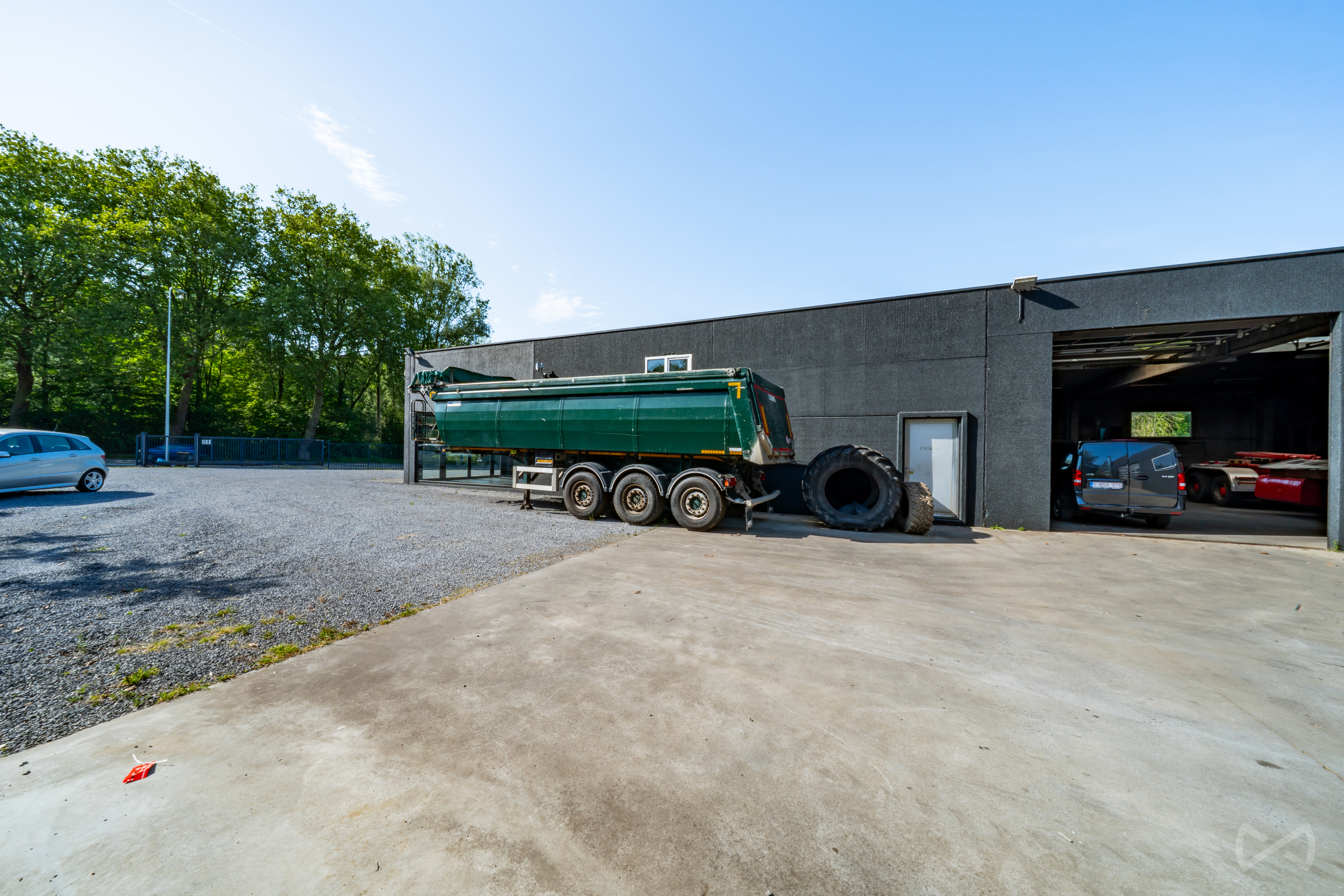 Picture 3 of 4 for Office and warehouse in Soignies Casteau