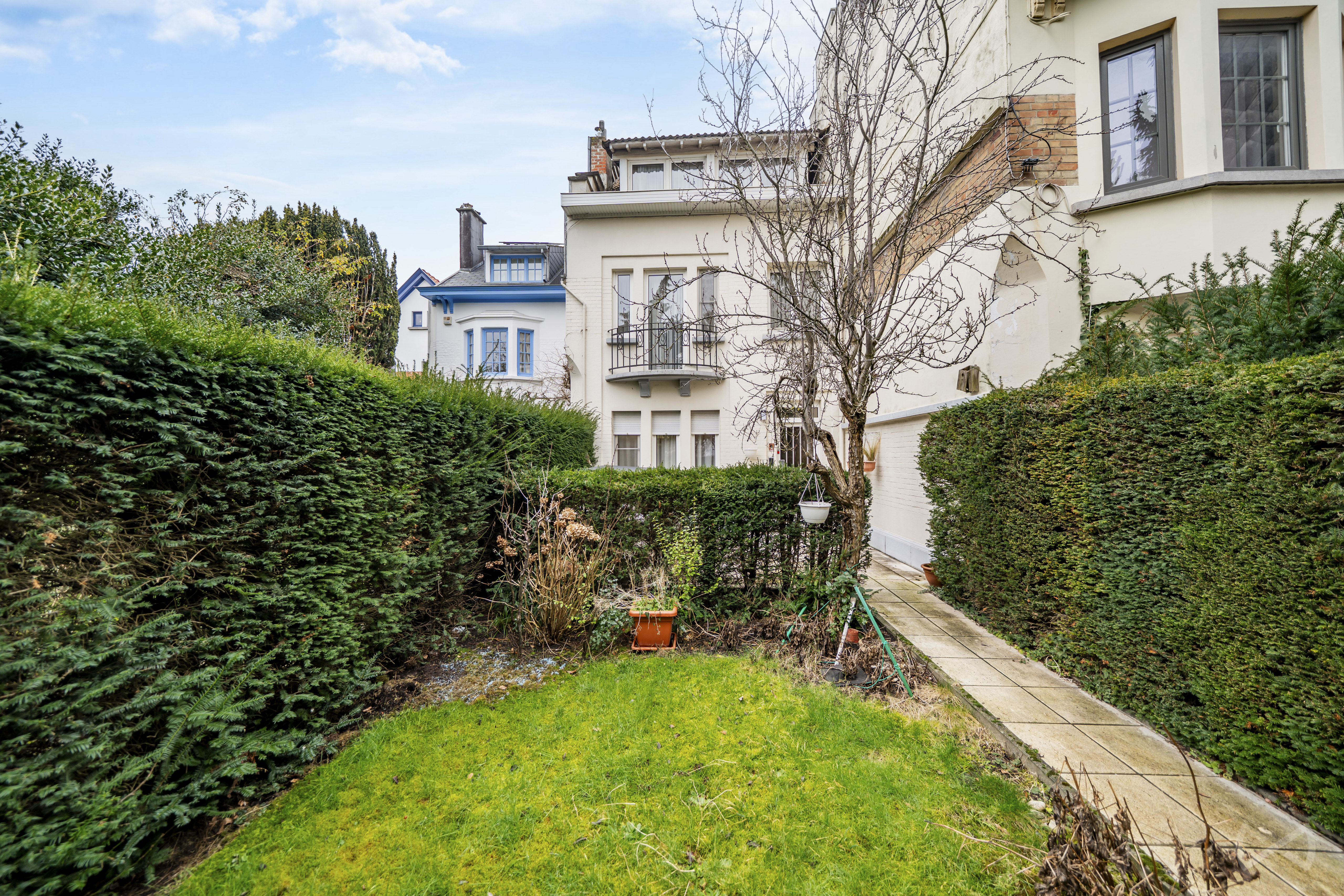 Photo 2 sur 3 pour Maison de quatre chambres à Schaerbeek