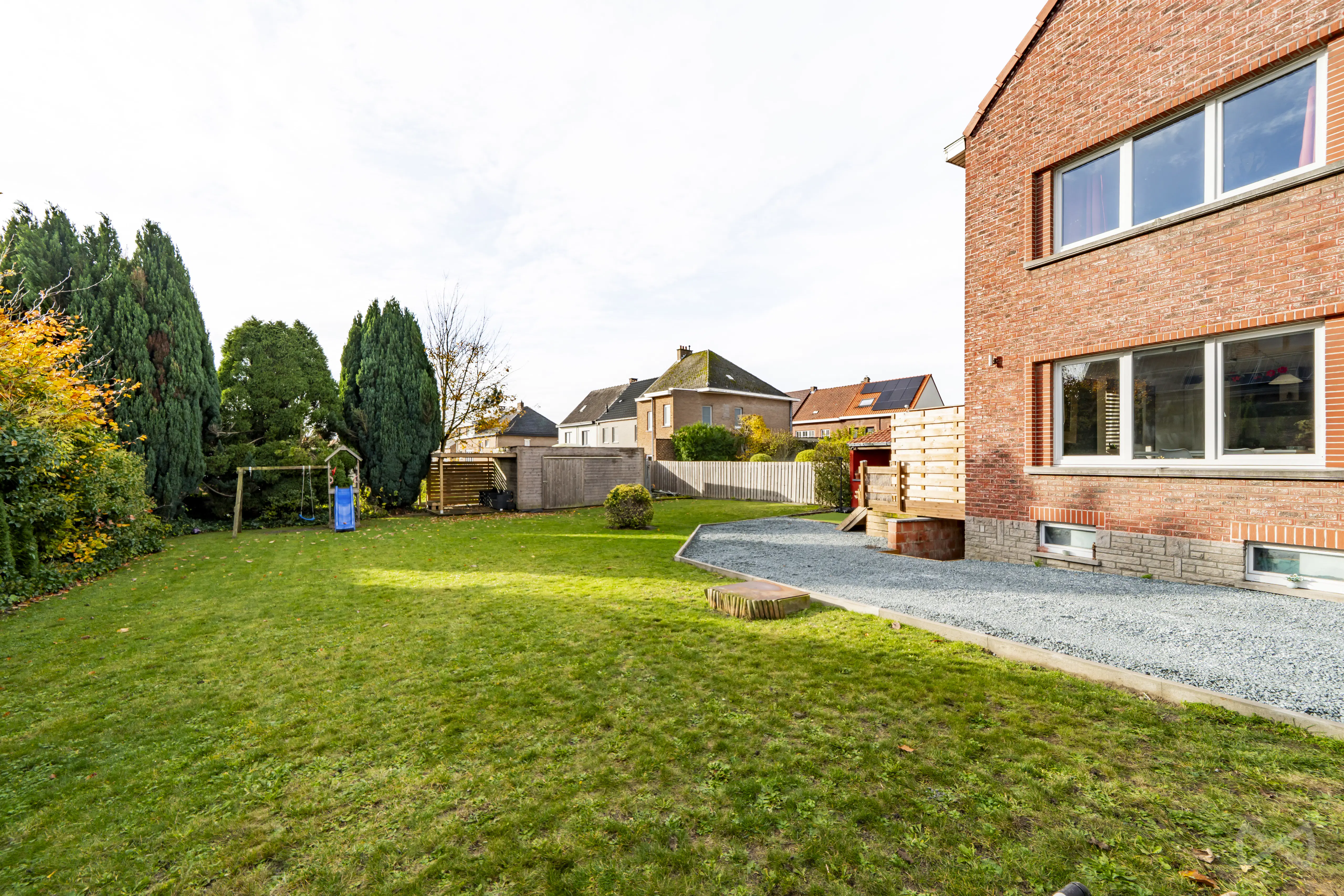 Picture 2 of 3 for House with three bedrooms in Herne