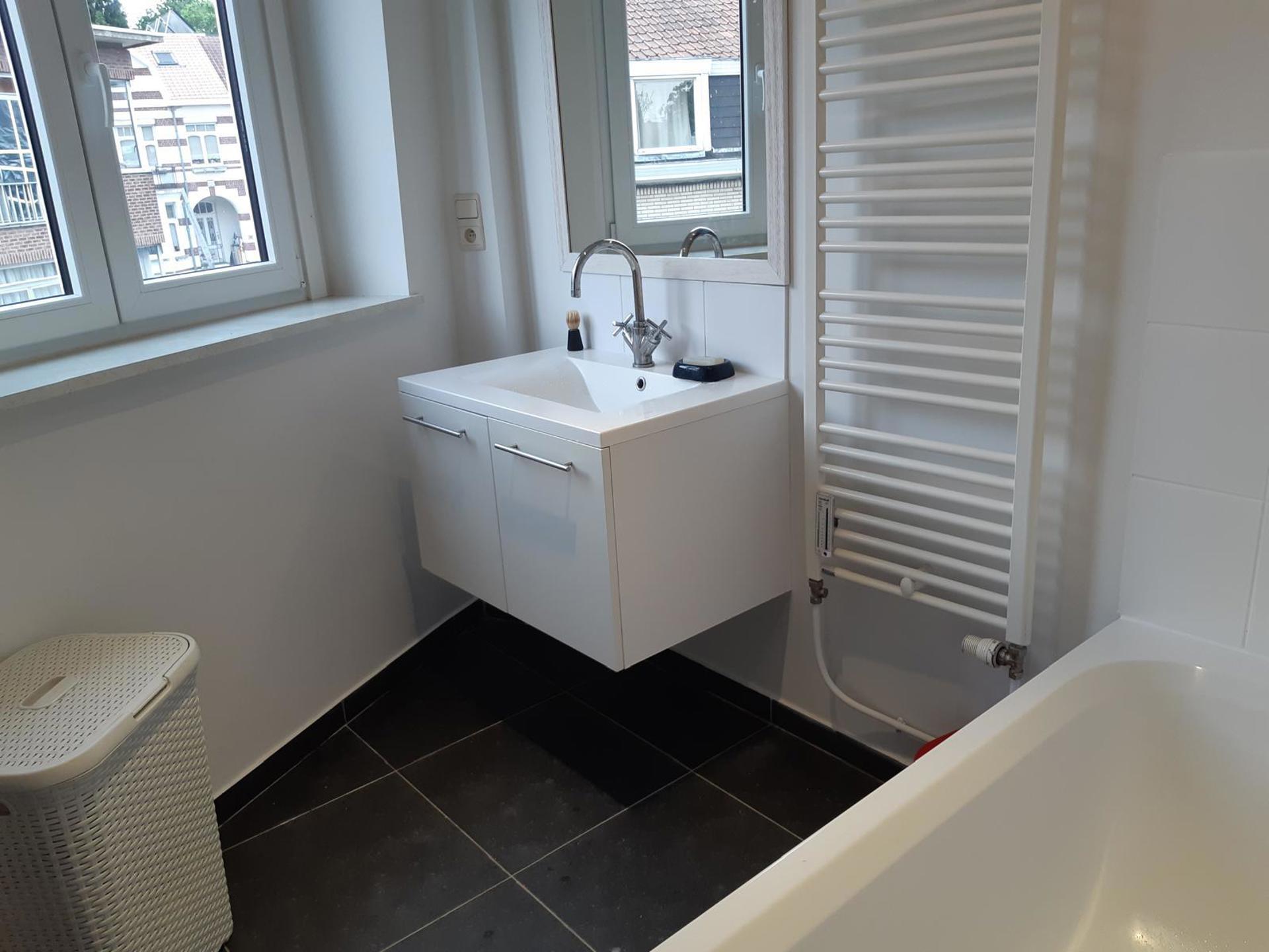 Picture 3 of 4 for Triplex with three bedrooms in Watermael-Boitsfort