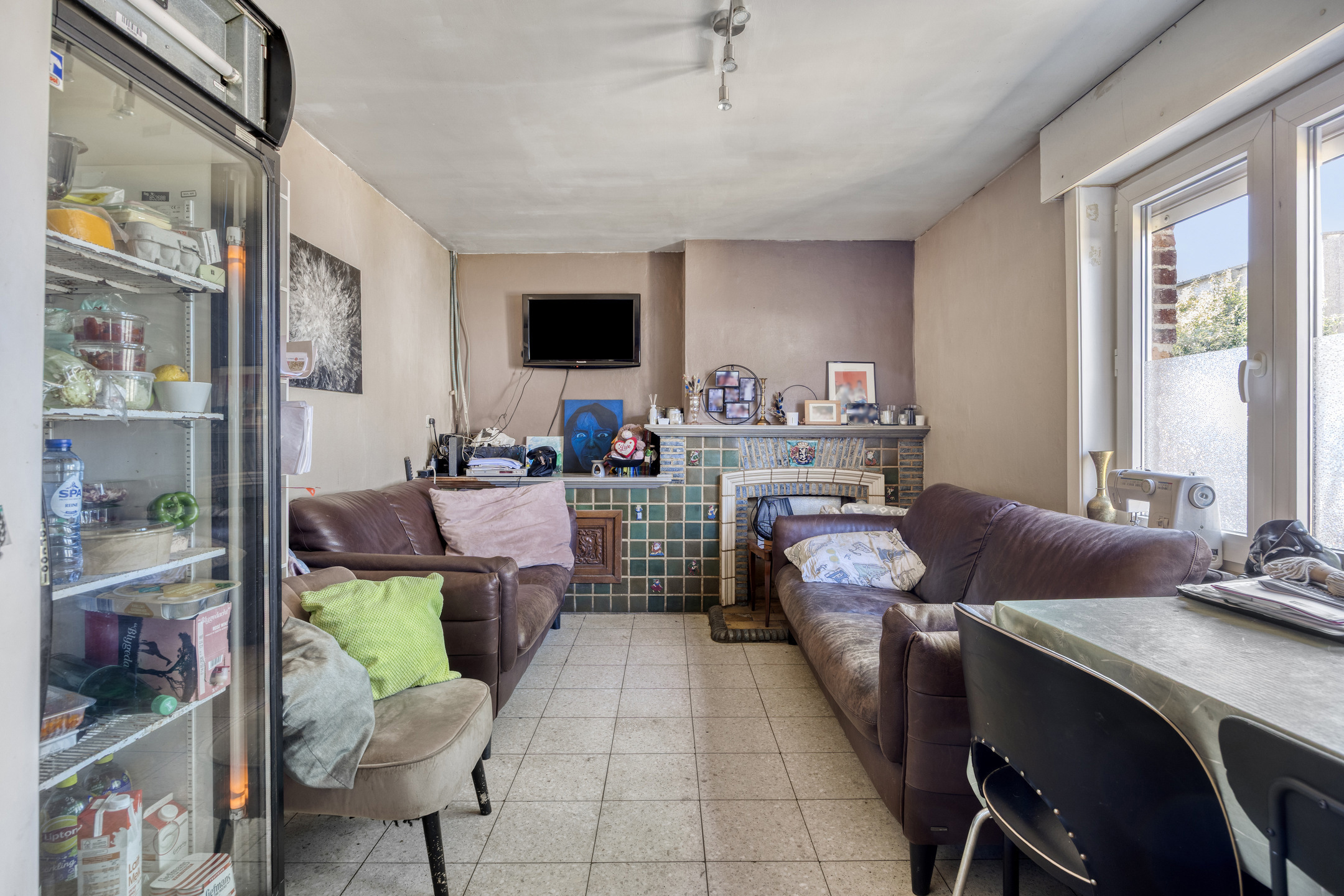 Picture 1 of 2 for Multi-purpose building with three bedrooms in Asse